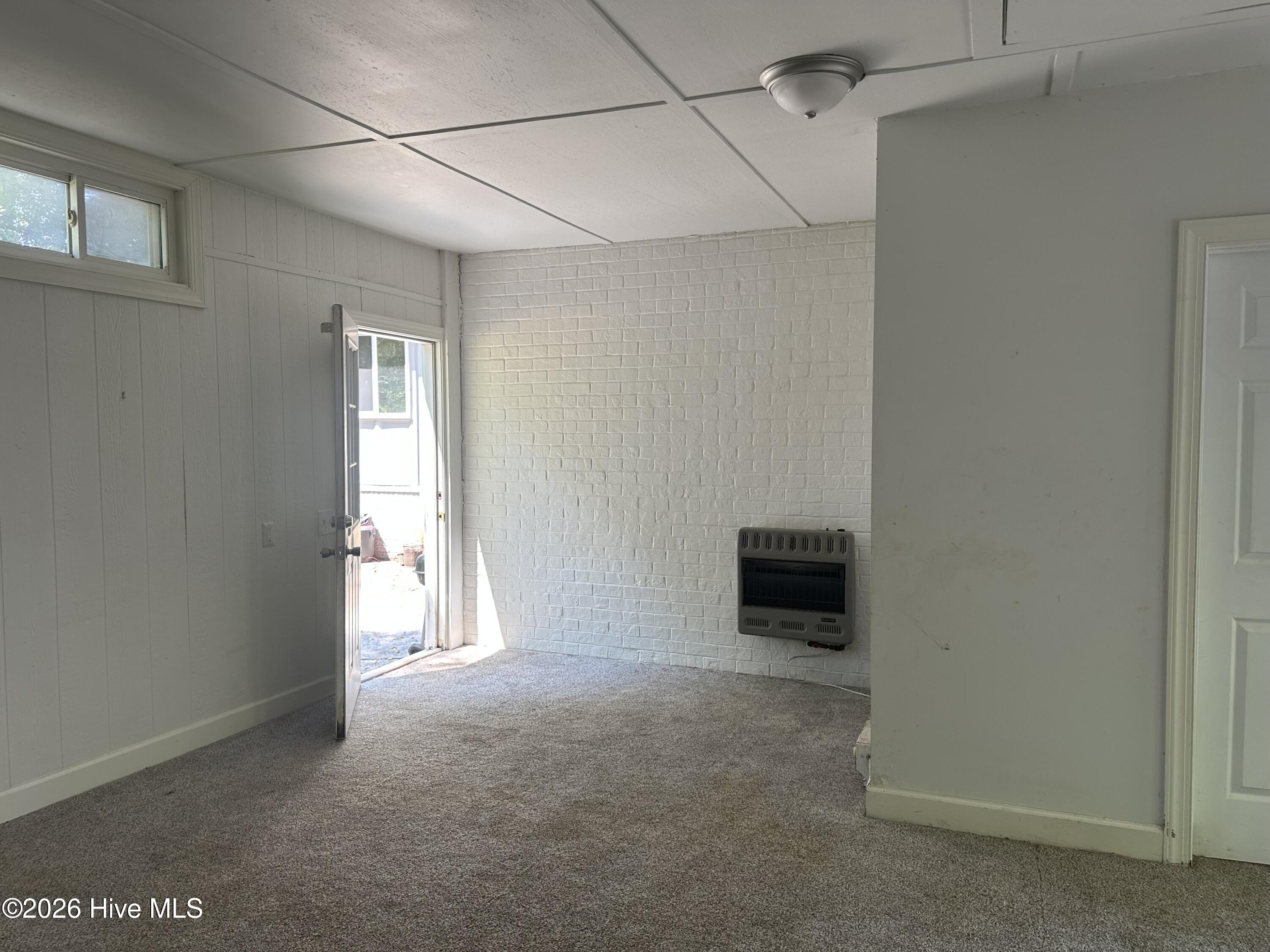 1011 Parkside Drive Nw Property Photo 4