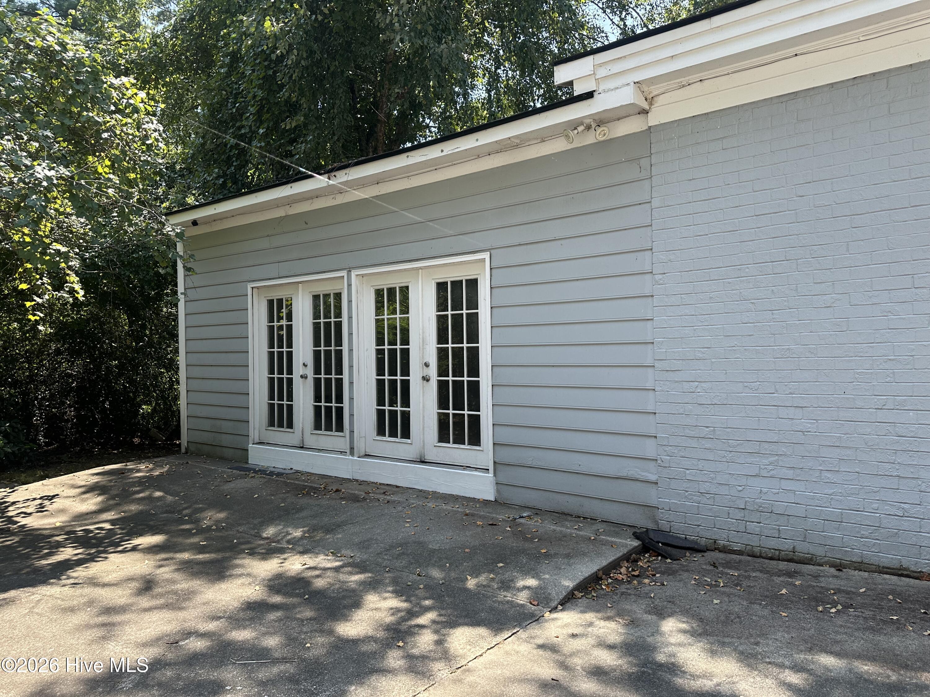 1011 Parkside Drive Nw Property Photo 6