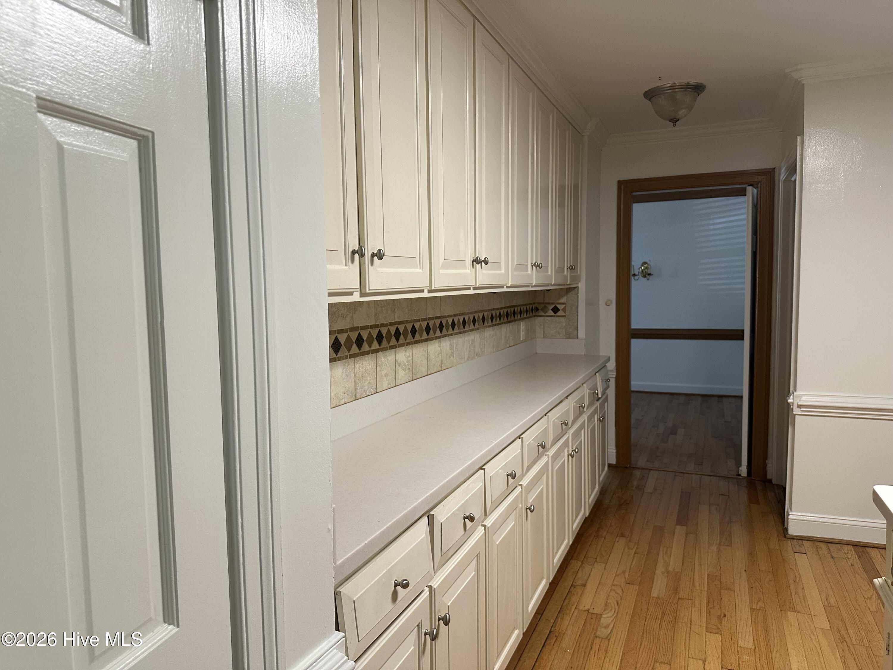 1011 Parkside Drive Nw Property Photo 11