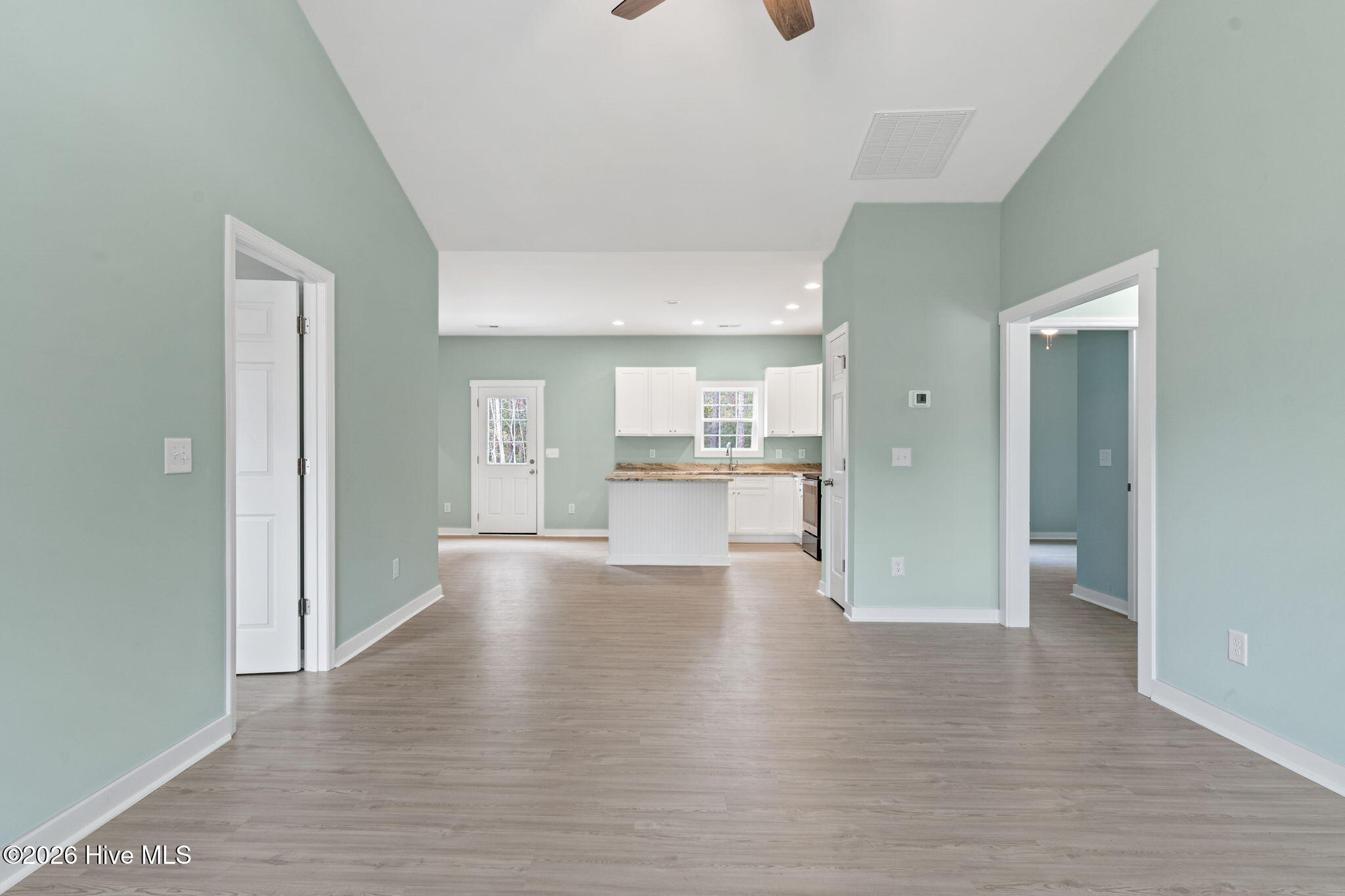 1211 E Boiling Spring Road Property Photo 2