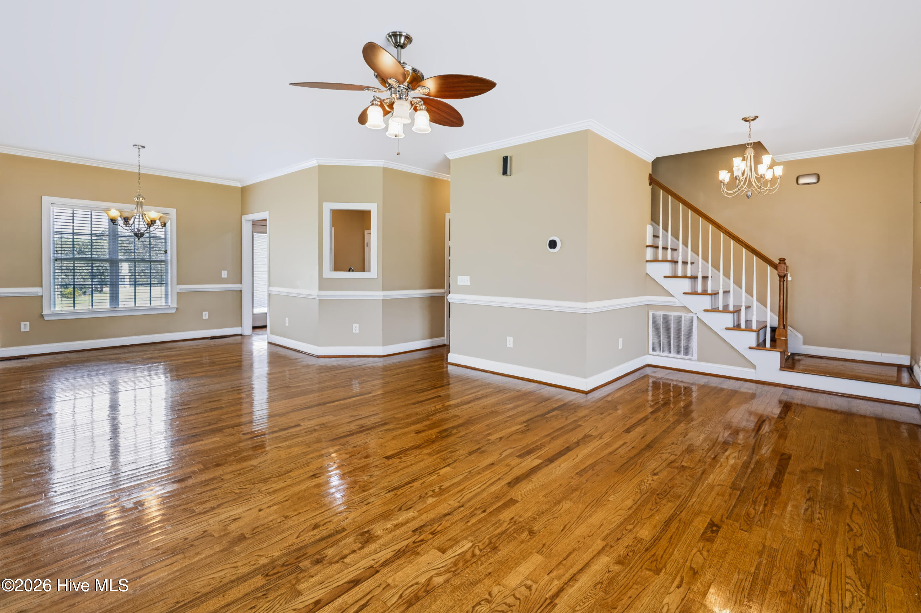 400 Cedar Lake Lane Property Photo 5