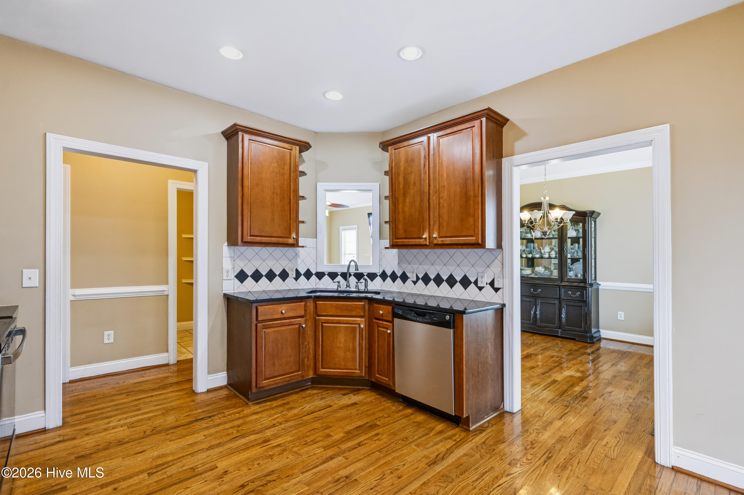400 Cedar Lake Lane Property Photo 14