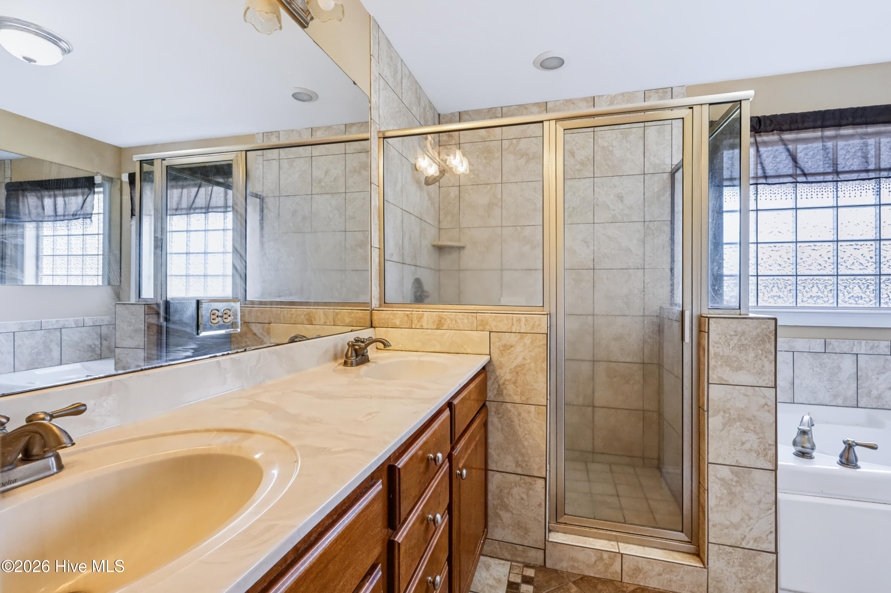 400 Cedar Lake Lane Property Photo 20