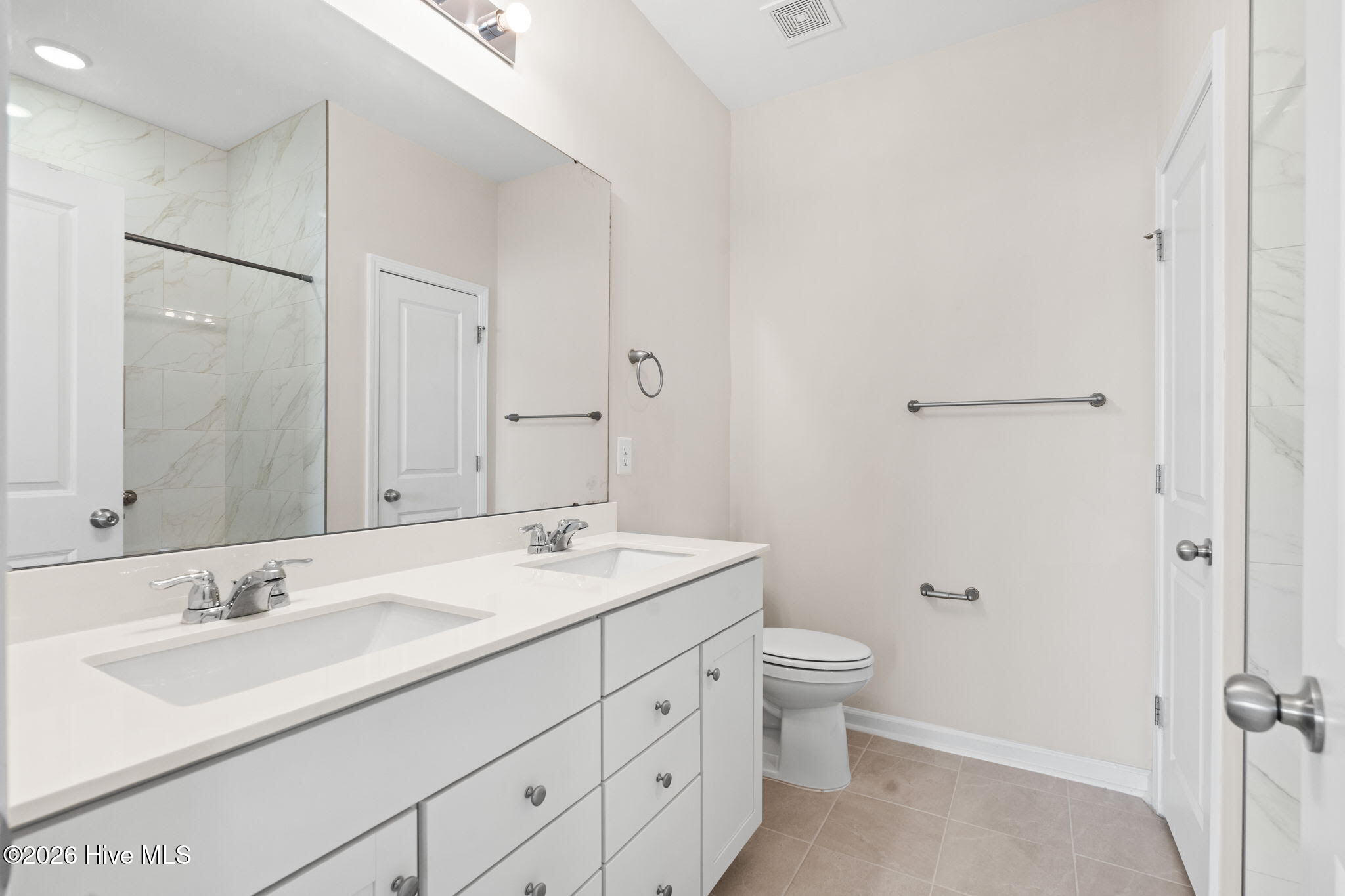 9414 Barnstormer Drive Property Photo 15
