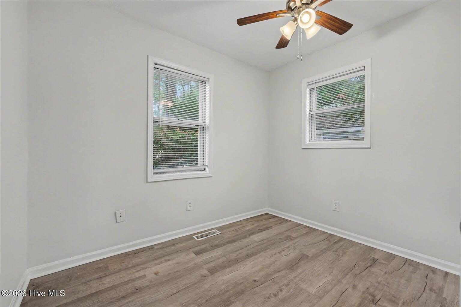 301 Montgomery Avenue Property Photo 18