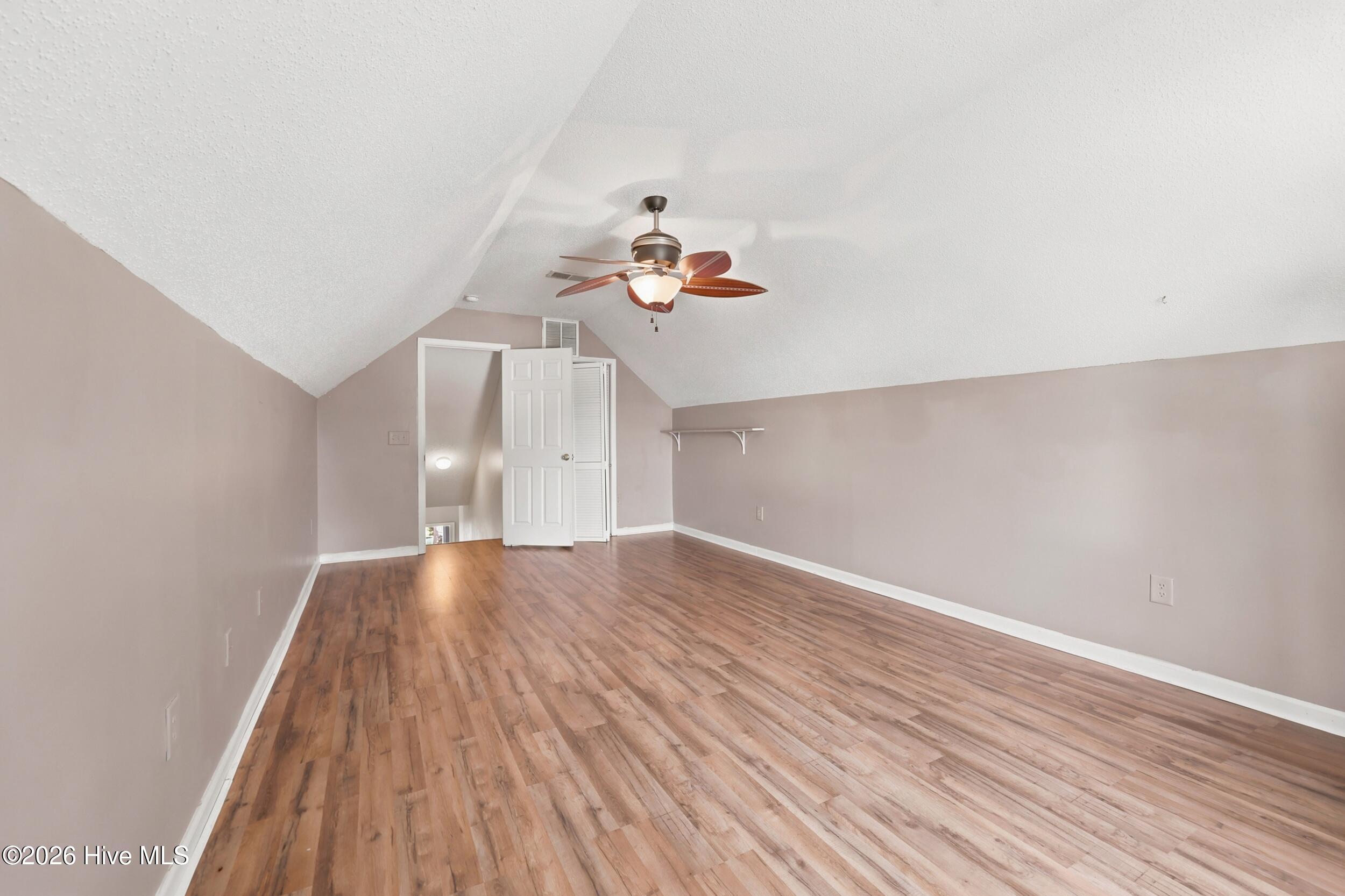 694 Meadowbrook Lane Nw Property Photo 31