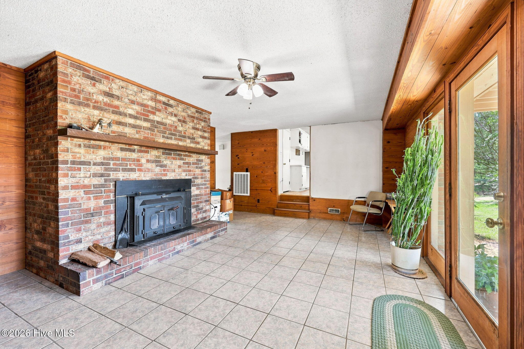 430 Hughes Road Property Photo 34