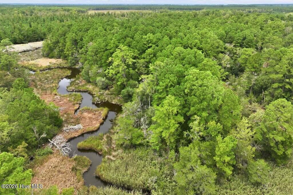 102 Cummins Creek Road Property Photo 7
