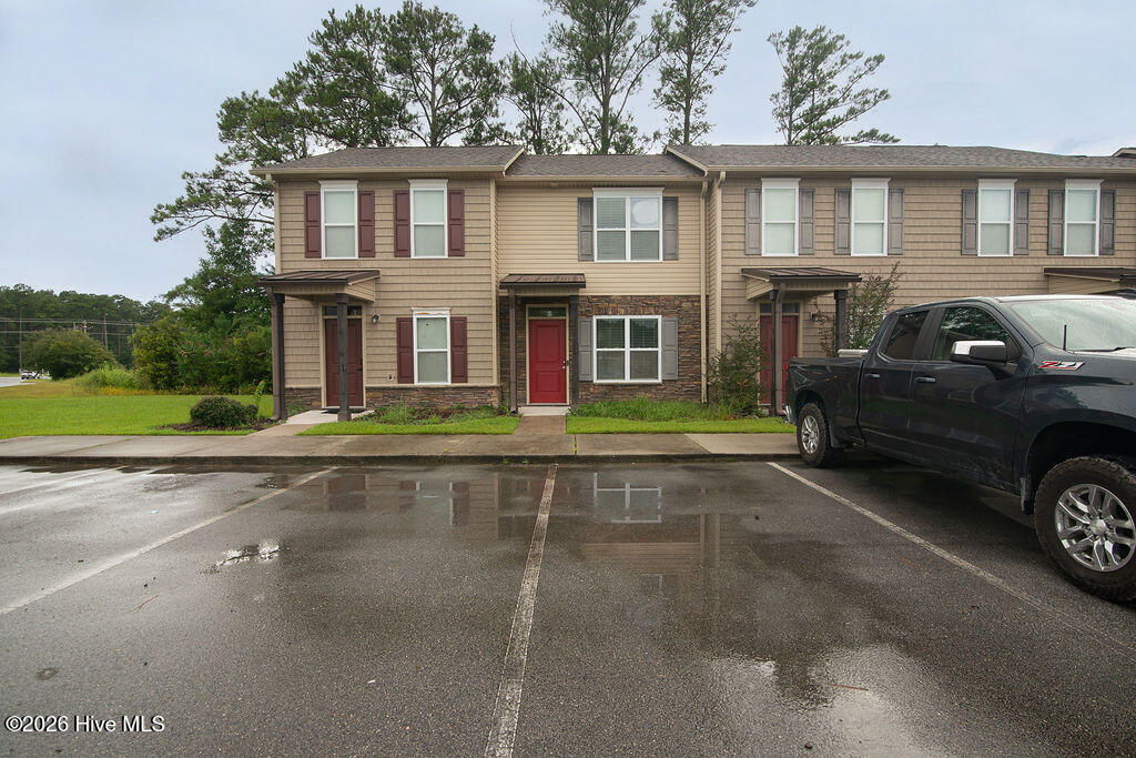 403 Sullivan Loop Road Property Photo 1