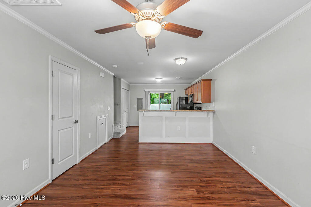 403 Sullivan Loop Road Property Photo 6