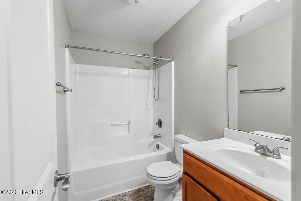 403 Sullivan Loop Road Property Photo 17