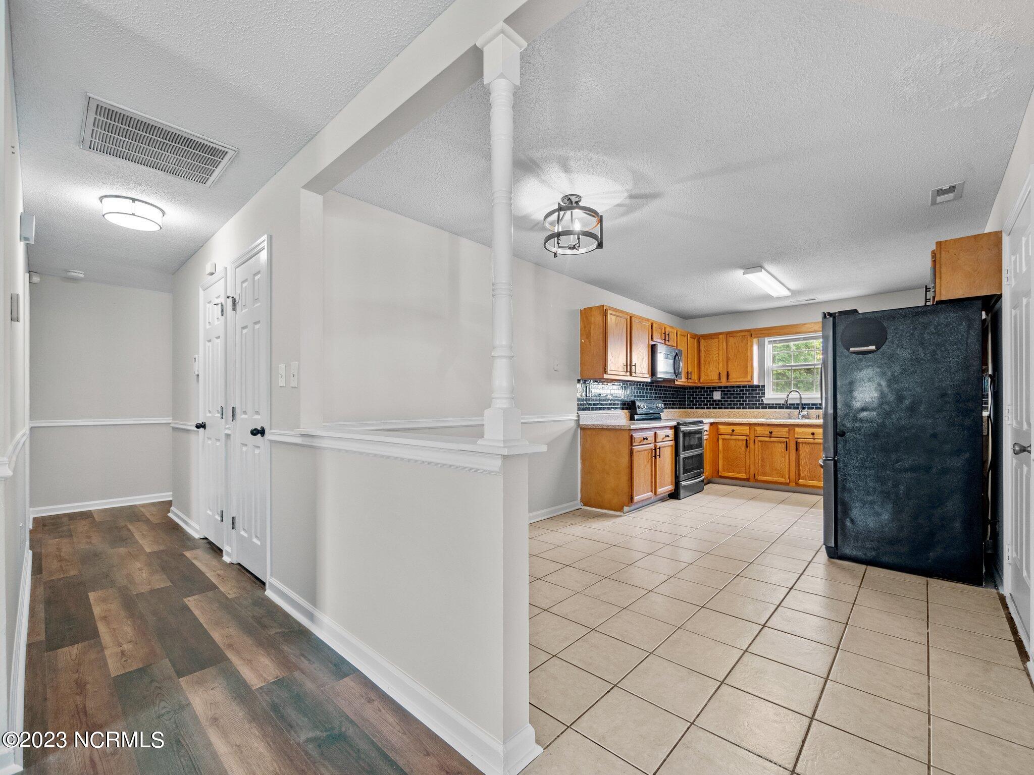 1212 Gerald Drive Property Photo 21