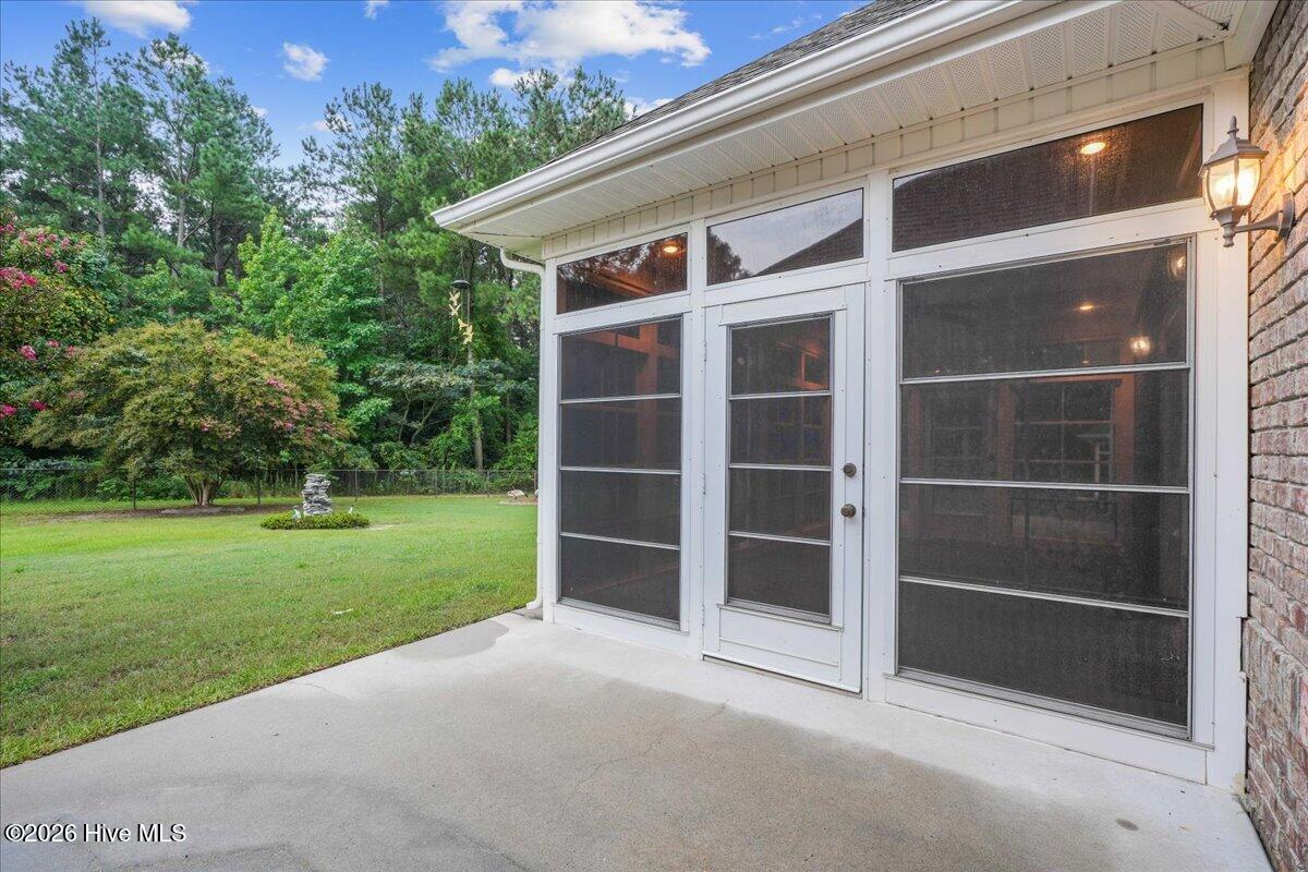 306 S Merganser Drive Property Photo 7