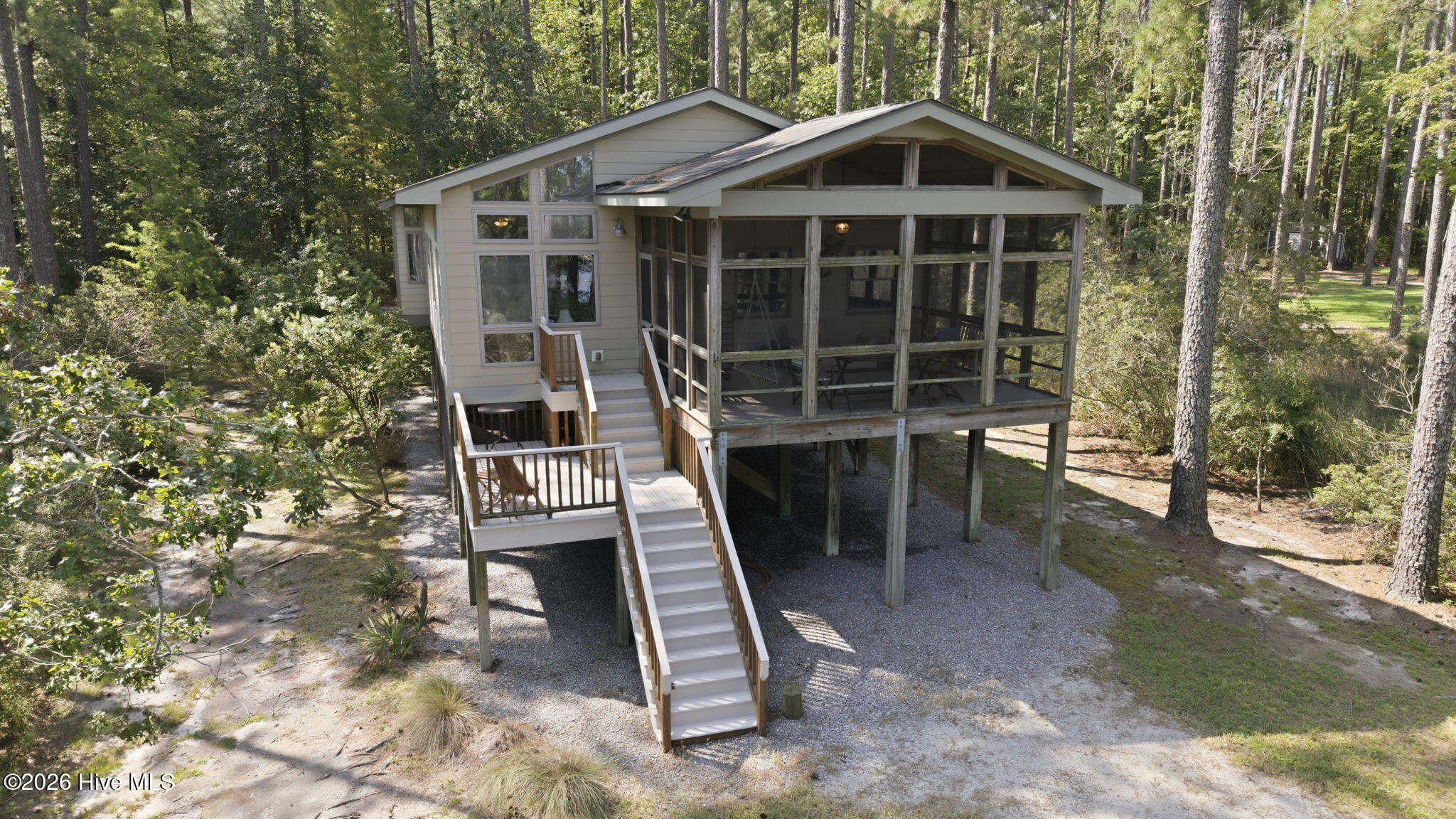 931 Schrams Beach Road Property Photo 8