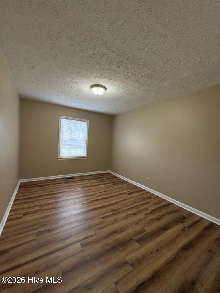 114 Sandhurst Drive Property Photo 18