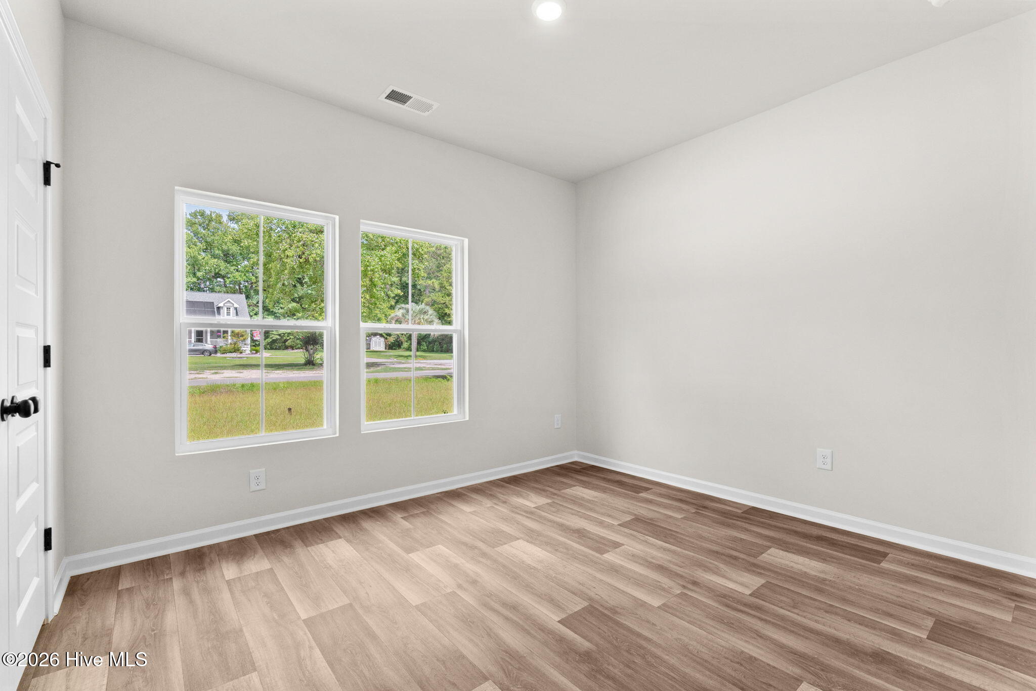 1035 Harbor Drive Property Photo 28