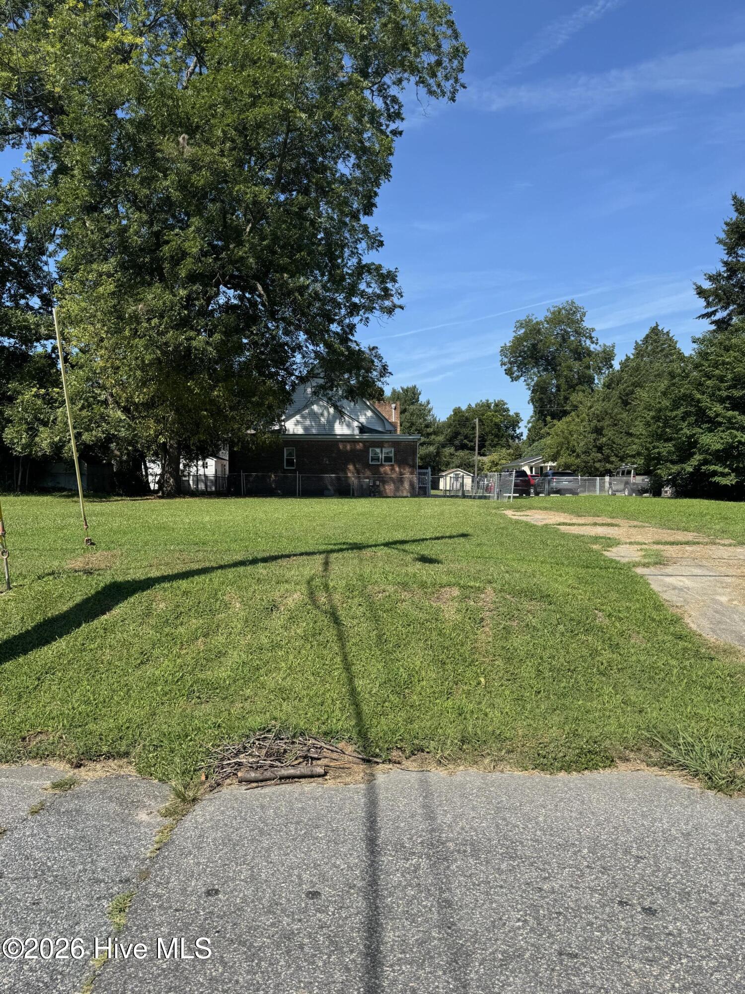 809 Herrington Road Property Photo 1