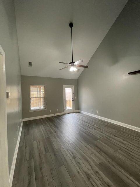 1431 Serenity Creek Drive Property Photo 4