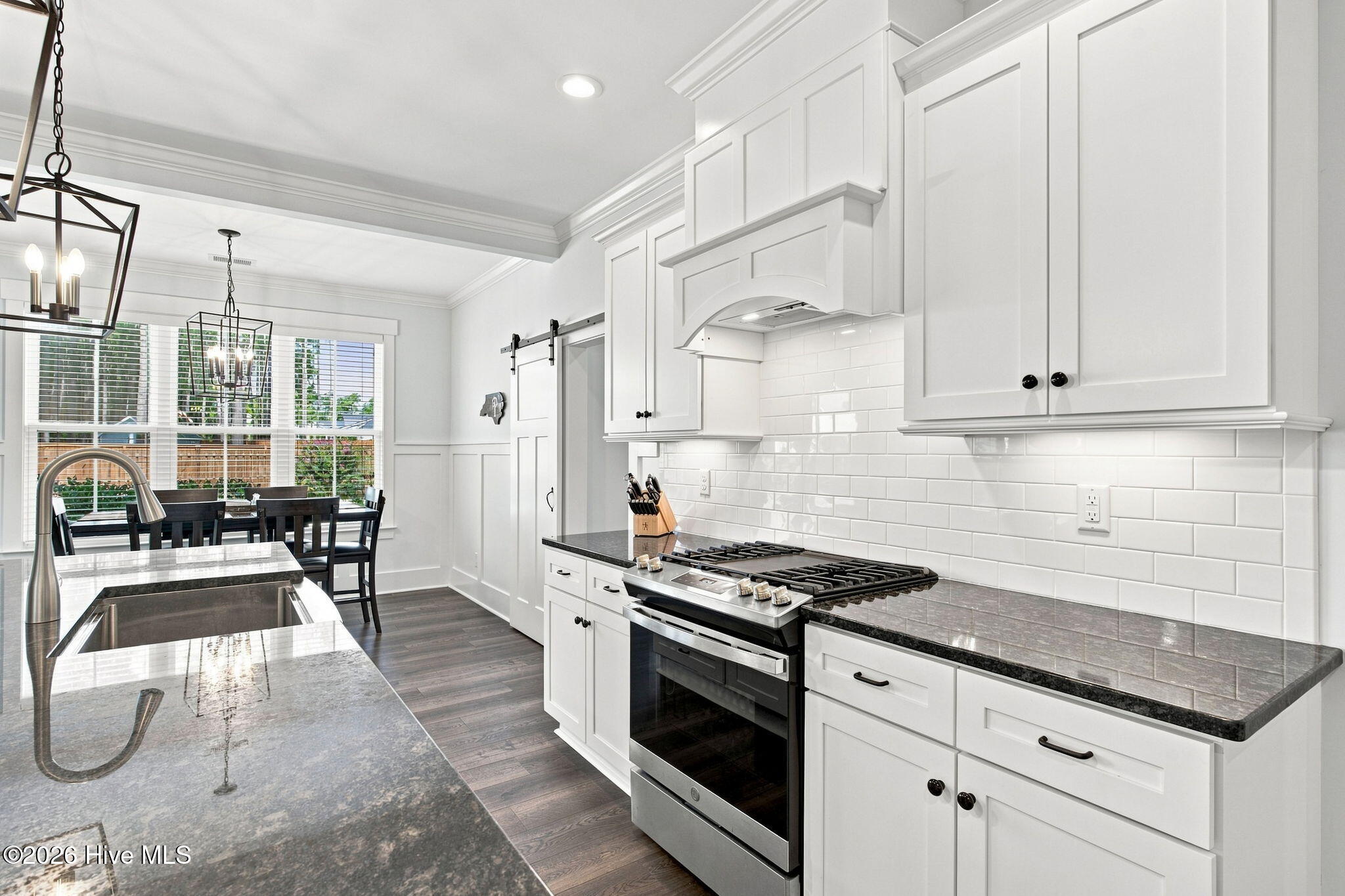39 Stratford Place Property Photo 15