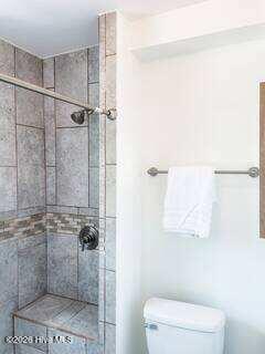 214 S 17th Street B Property Photo 9