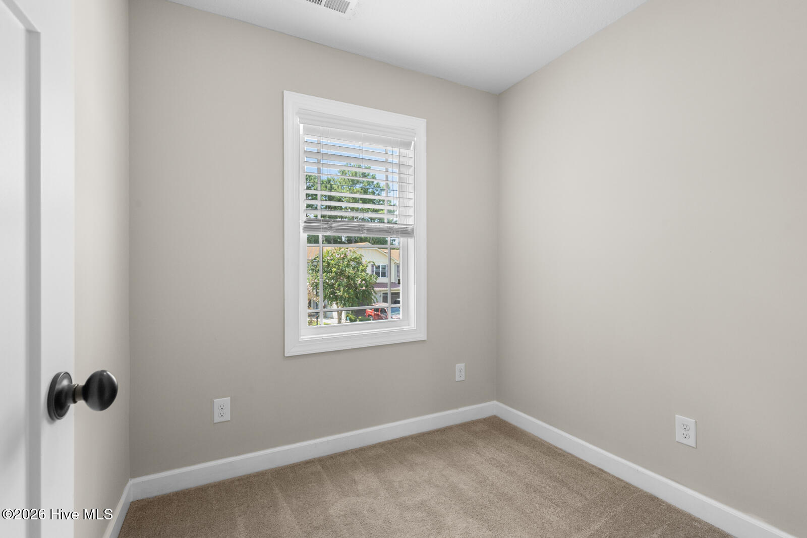205 Kenan Loop Property Photo 15