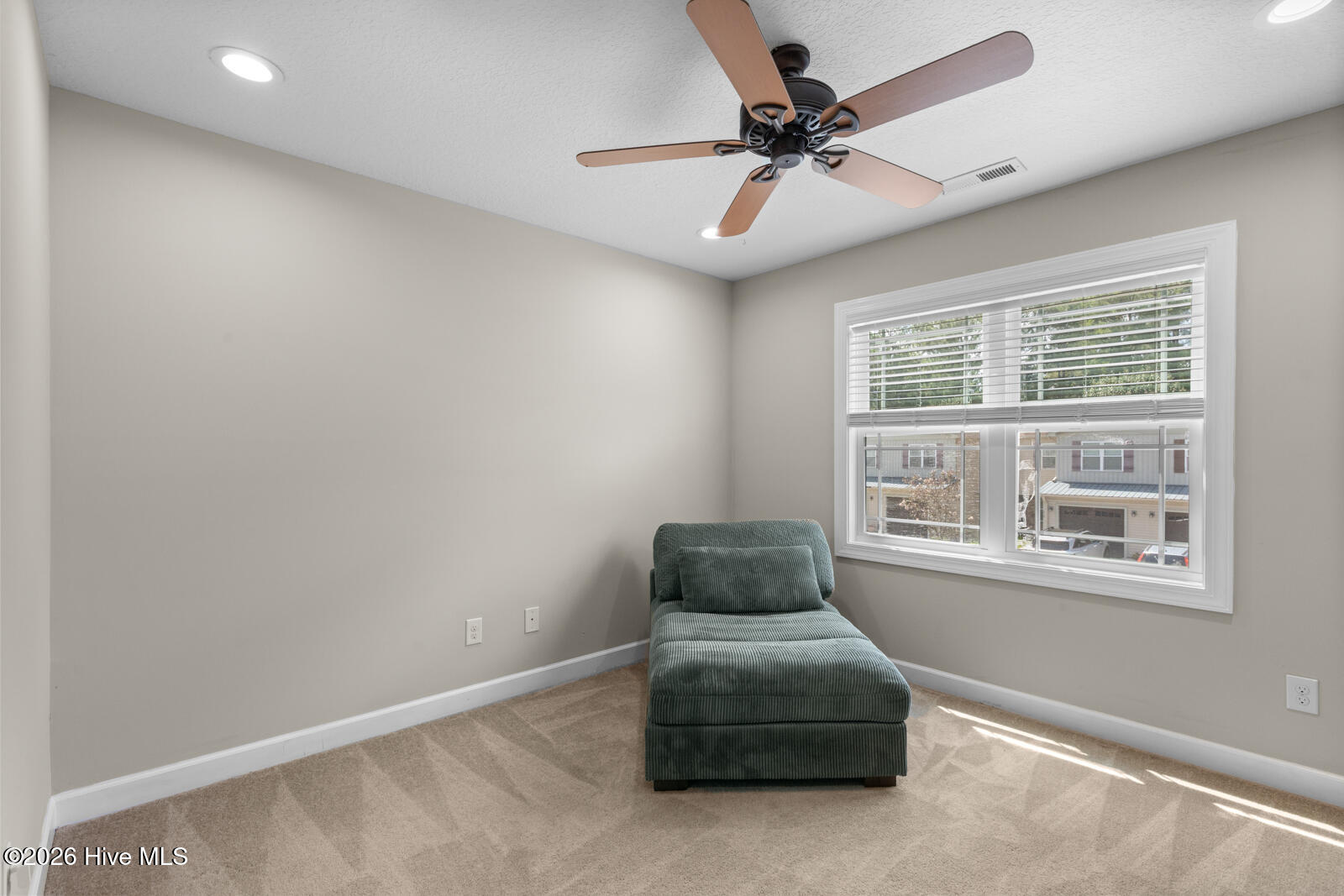 205 Kenan Loop Property Photo 24