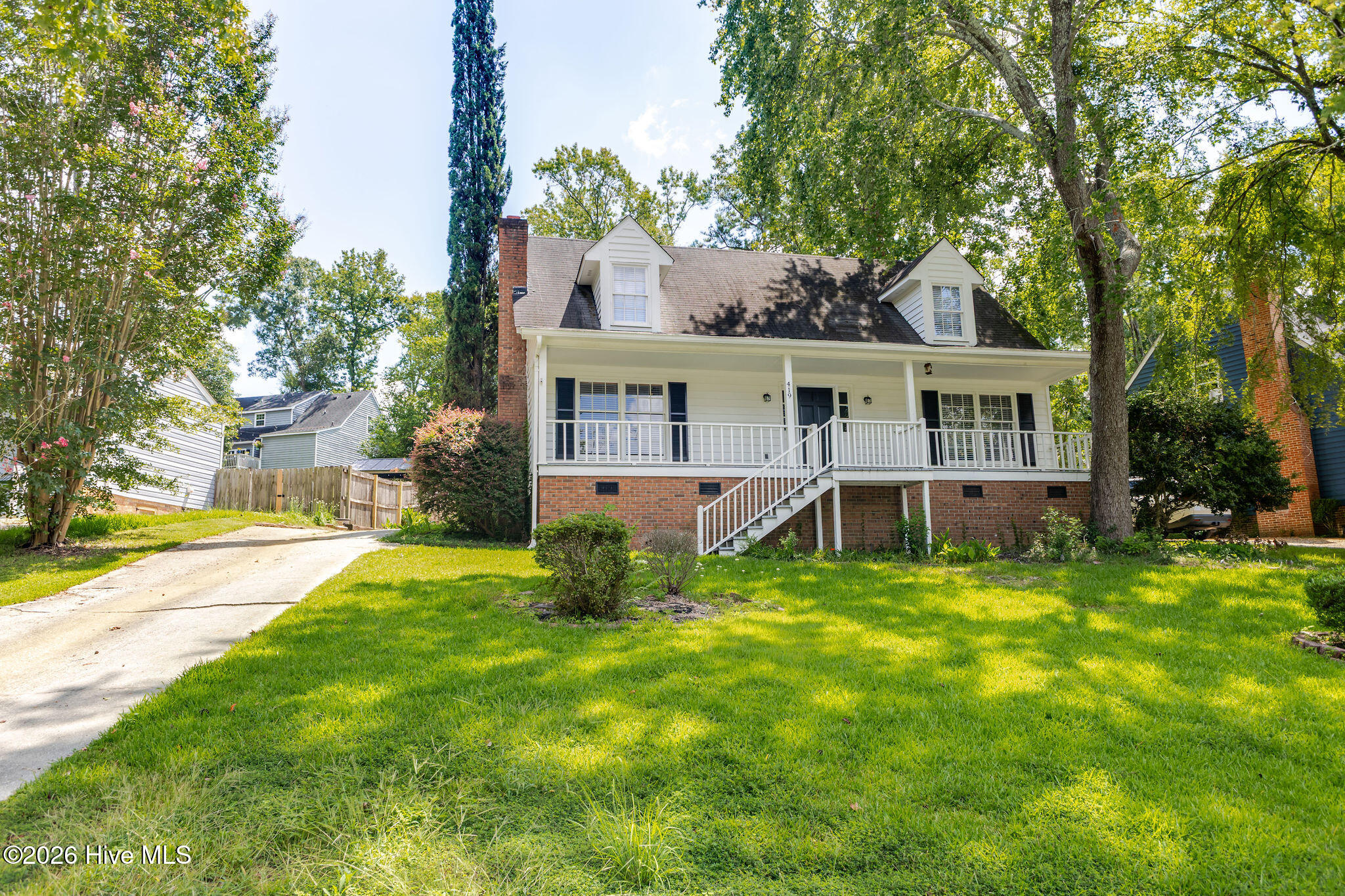 419 Bristol Road Property Photo 3