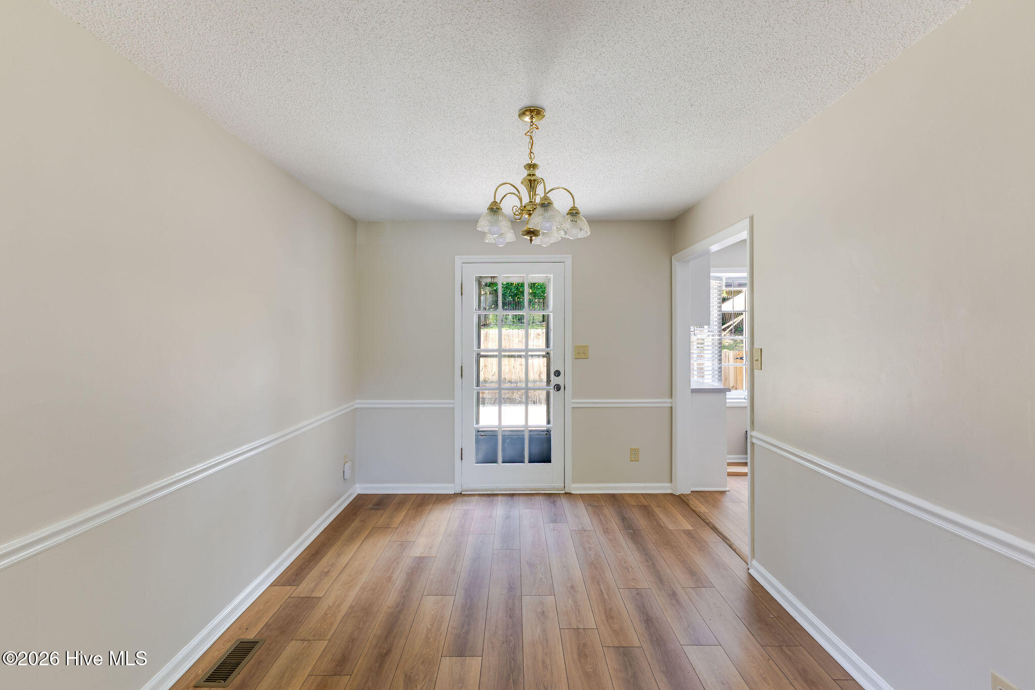 419 Bristol Road Property Photo 10