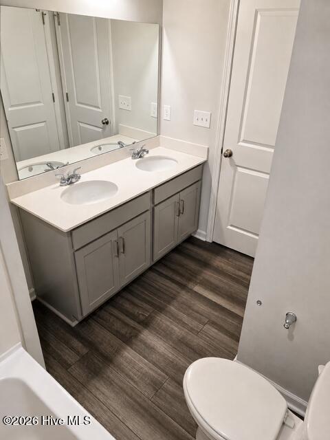 392 Aldergate Drive Property Photo 13