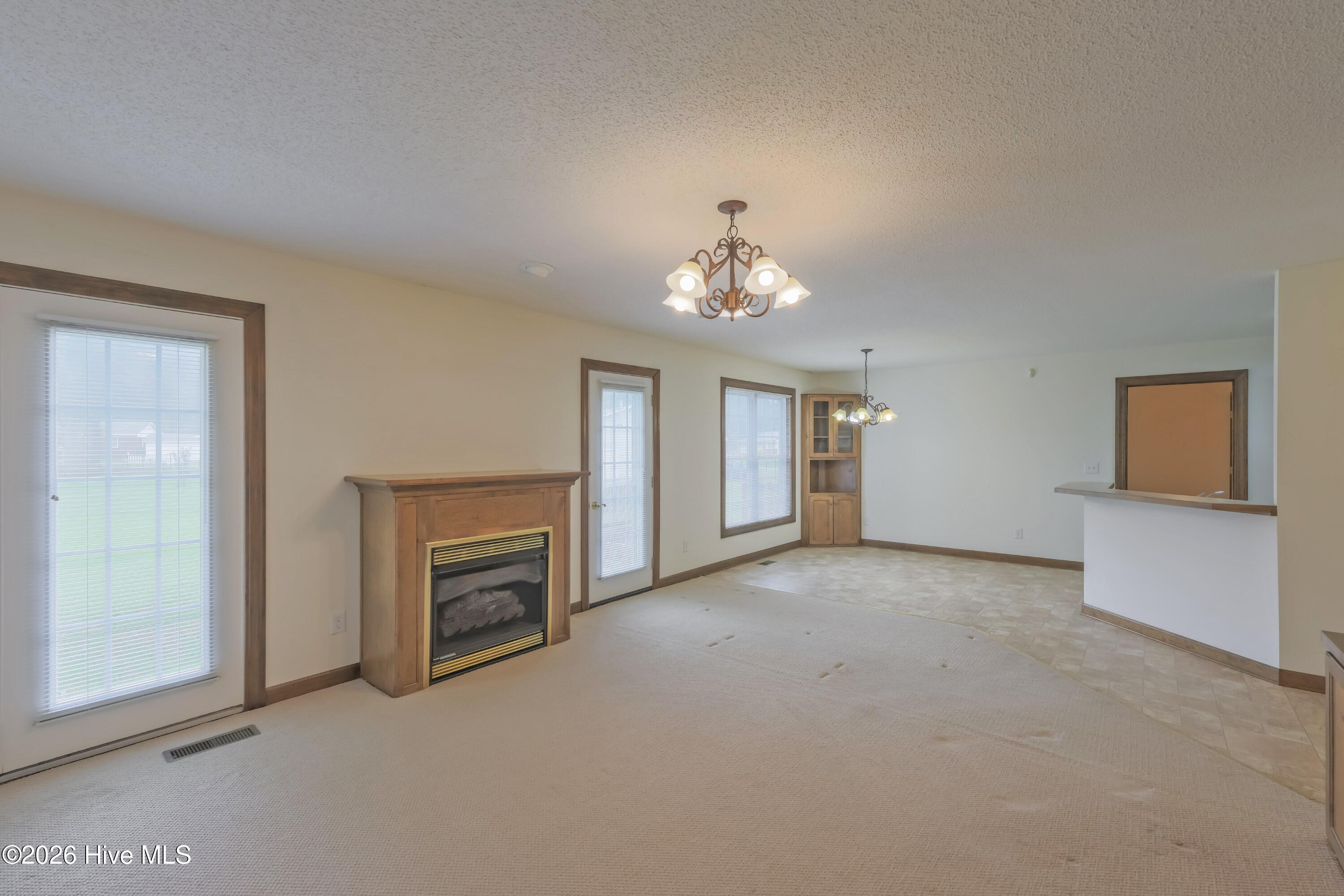 215 S Johnson Street Property Photo 9