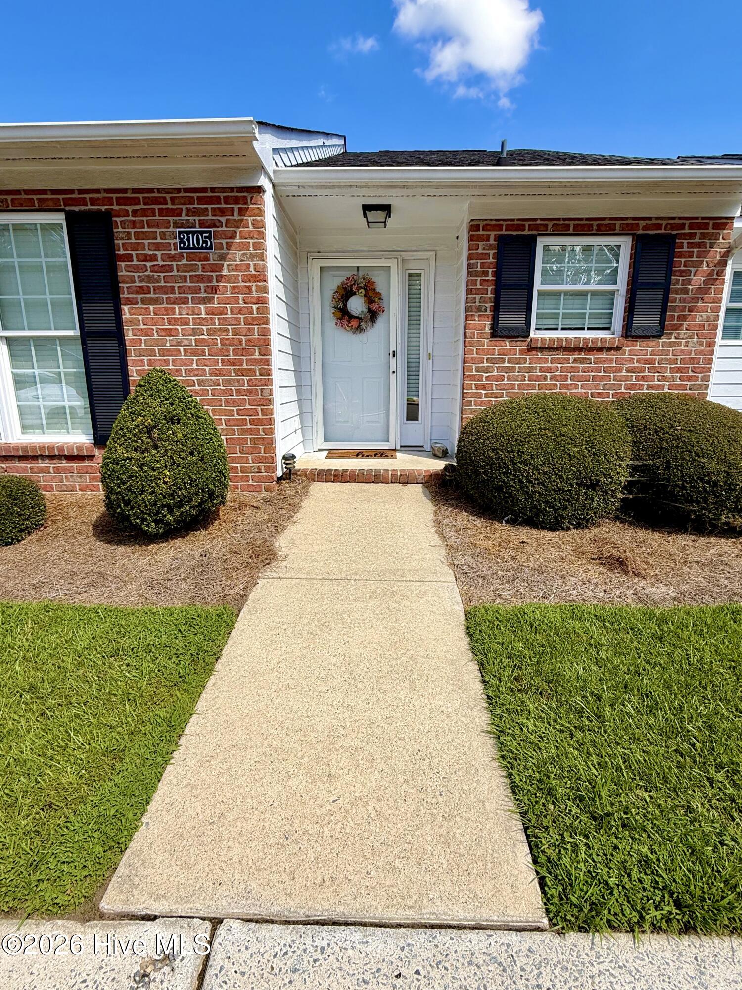 3105 Fox Run Drive Property Photo 2