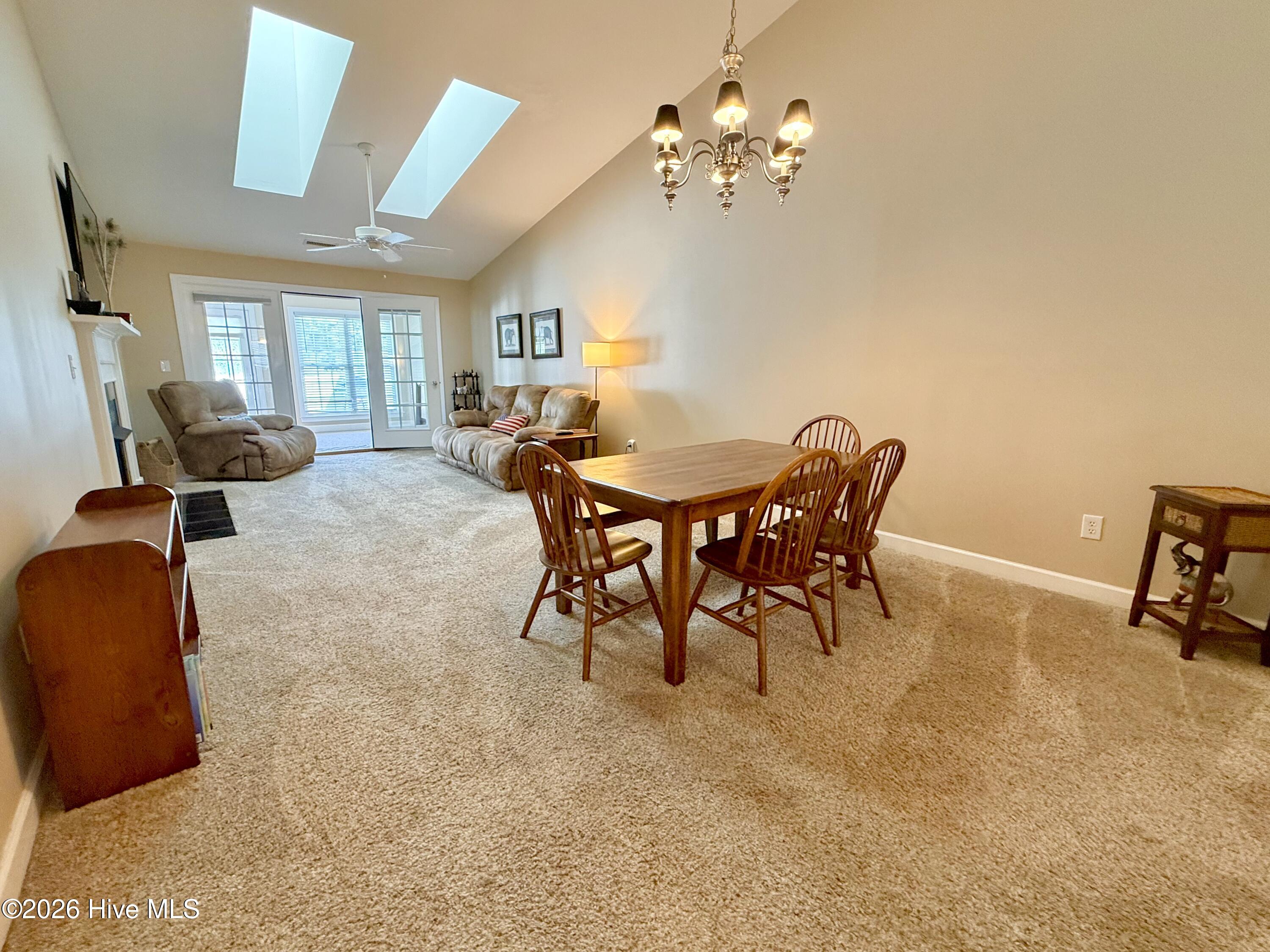 3105 Fox Run Drive Property Photo 4