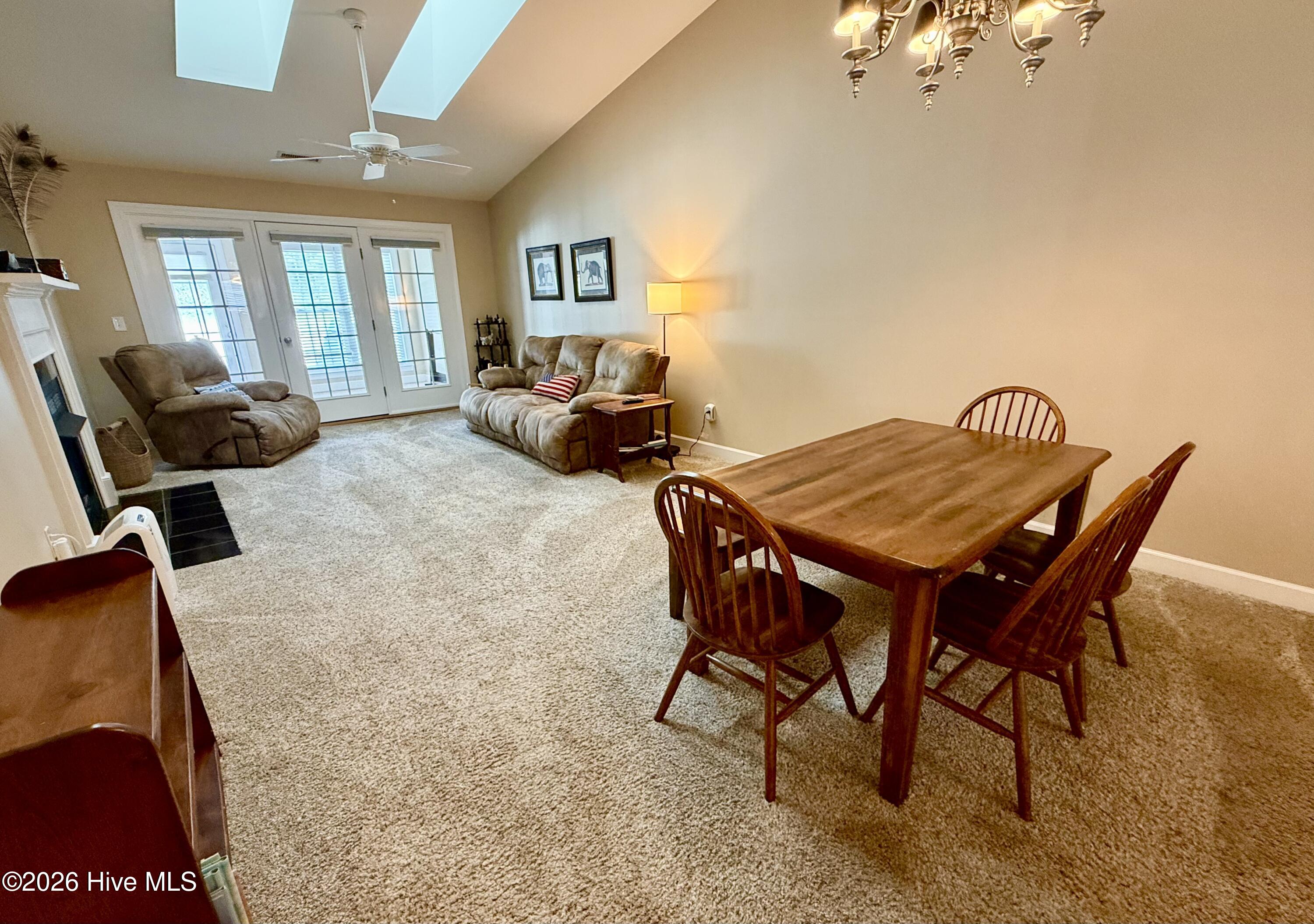 3105 Fox Run Drive Property Photo 6