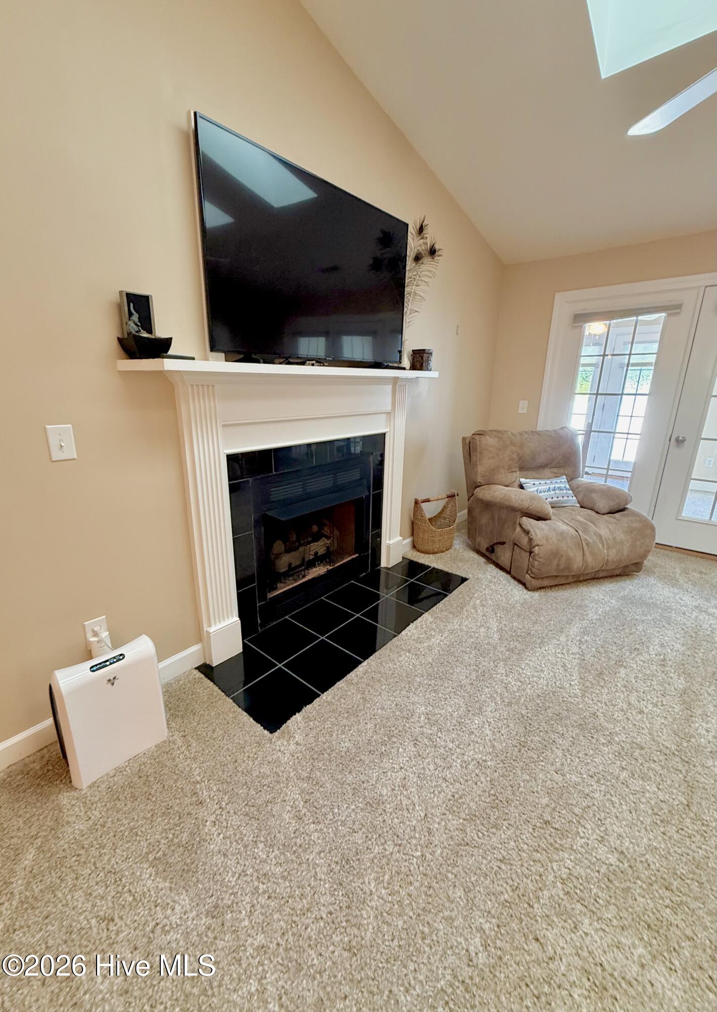 3105 Fox Run Drive Property Photo 8