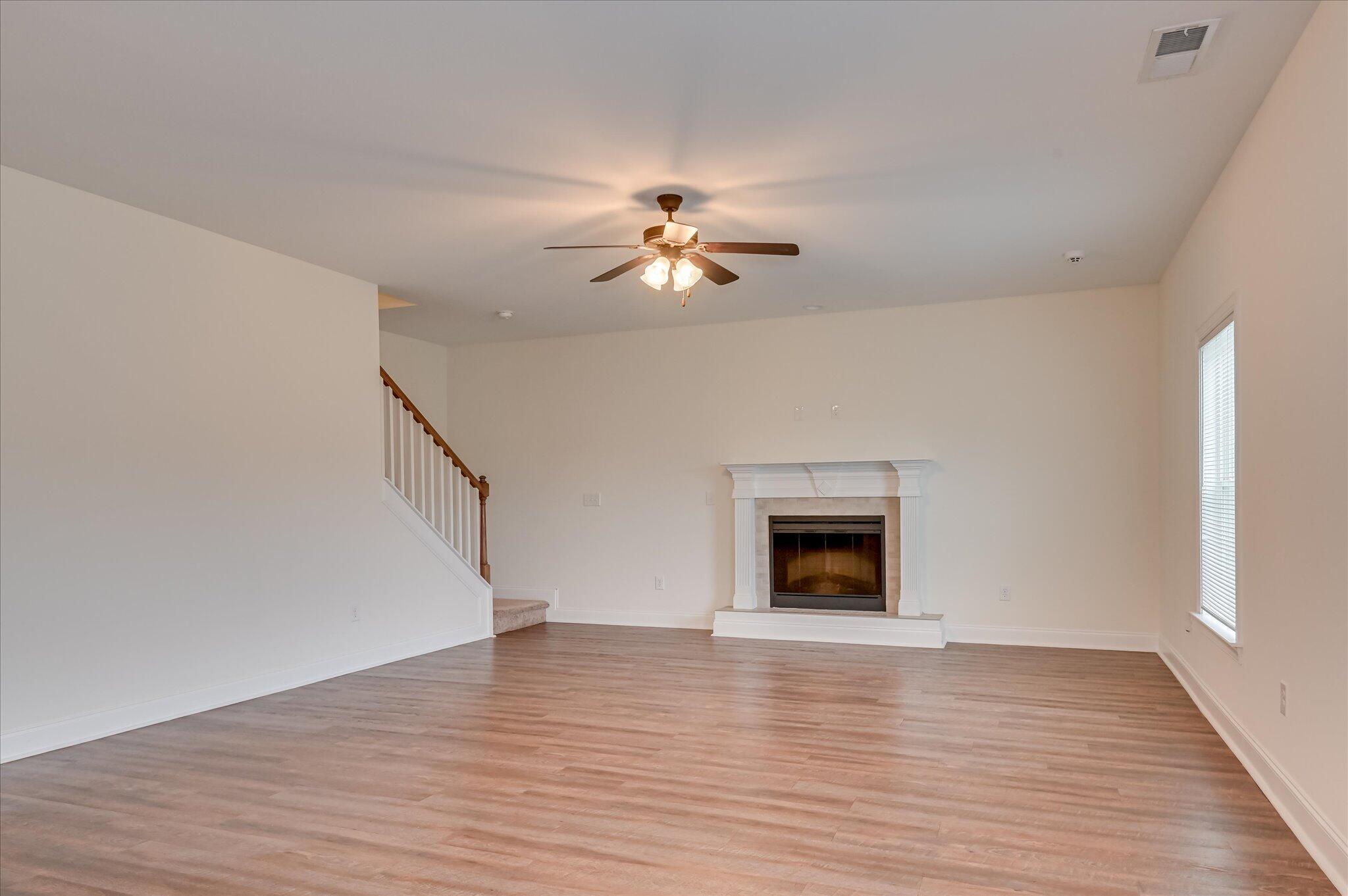 1120 George W Crawford Drive Property Photo 9