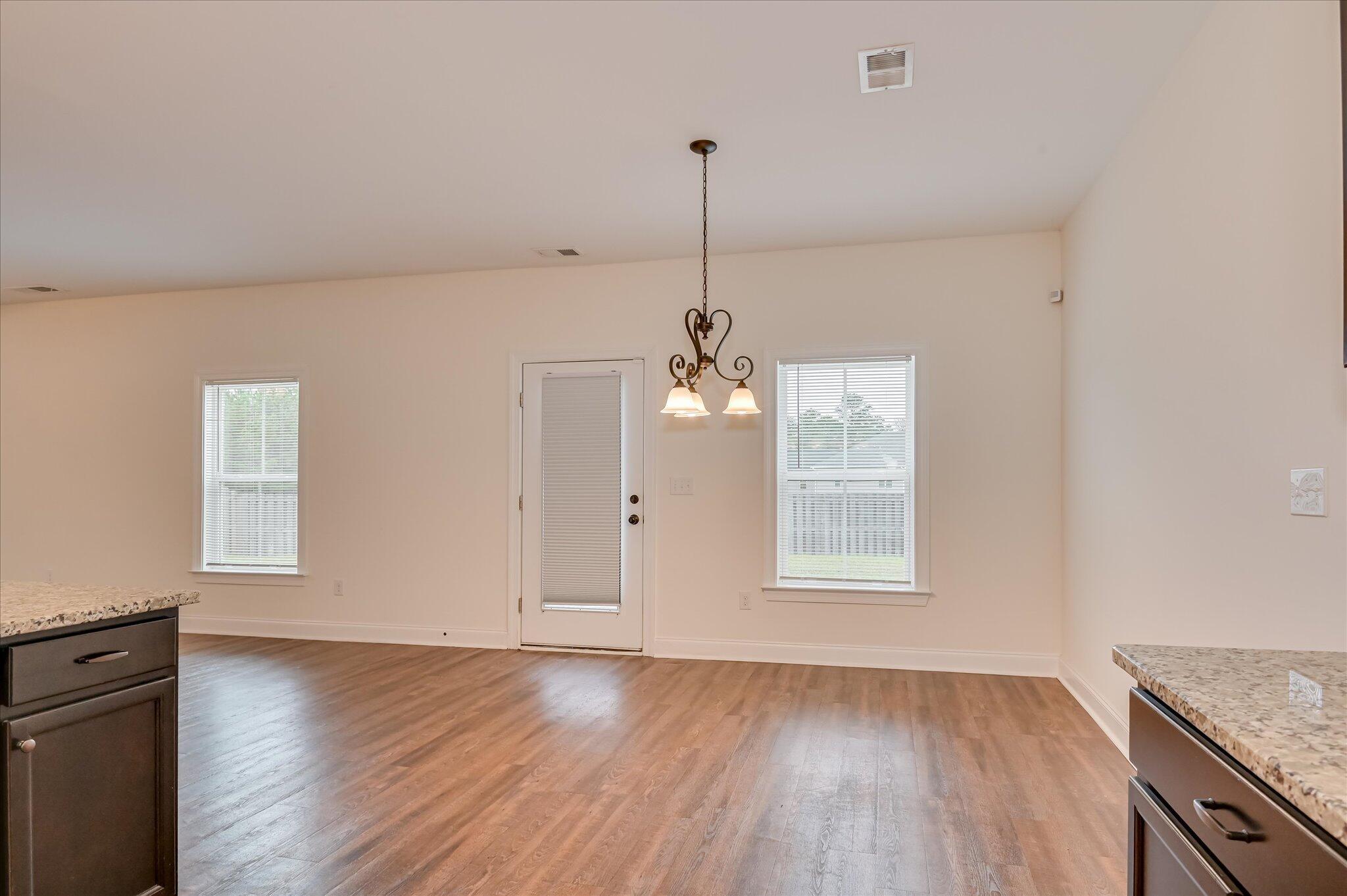 1120 George W Crawford Drive Property Photo 14