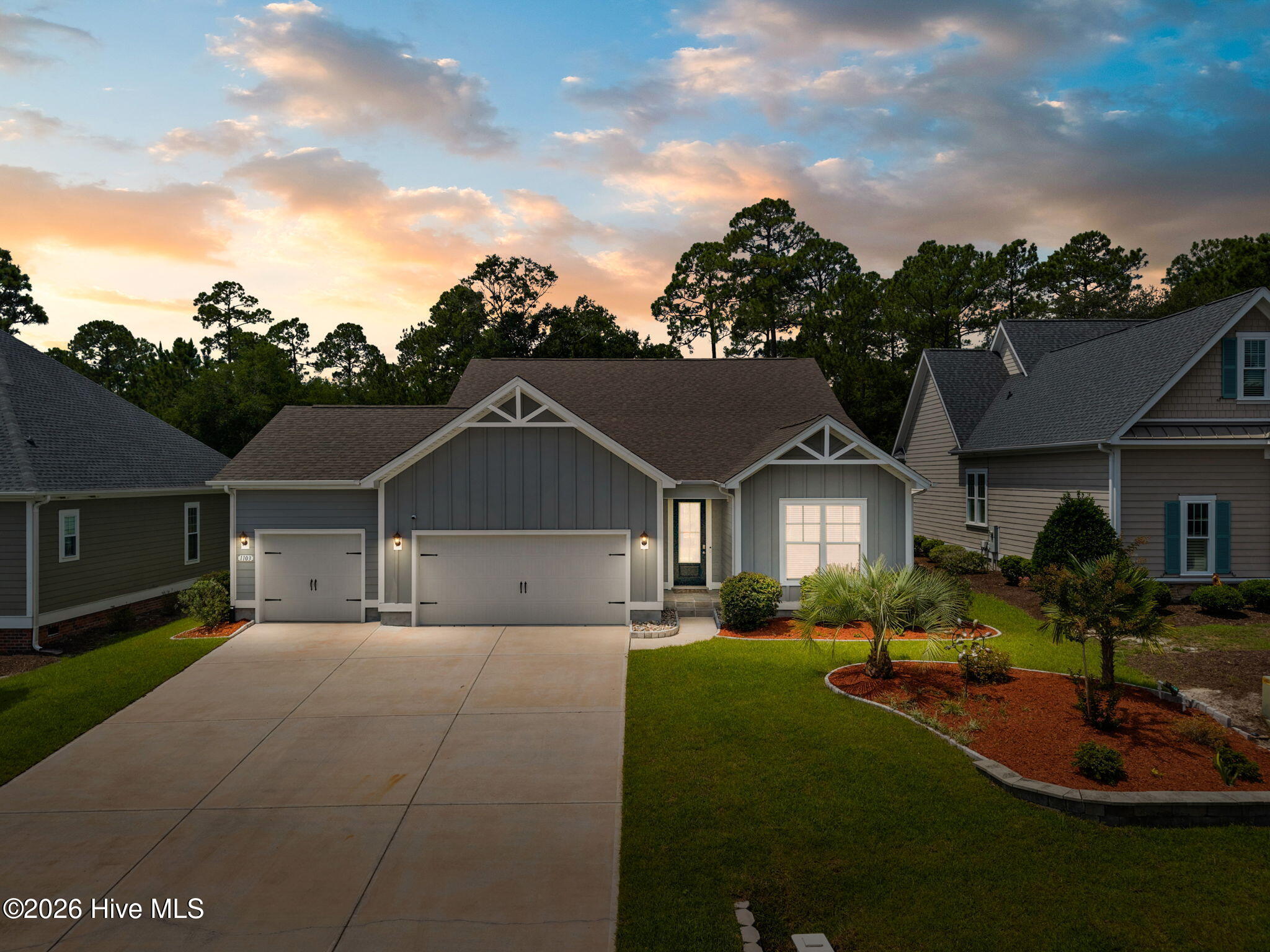 1103 Sea Bourne Way Property Photo 1
