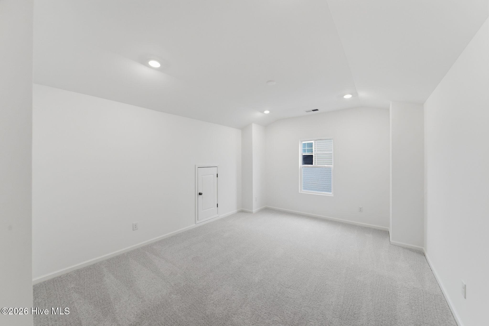 5930 Mill Stone Way W Property Photo 11