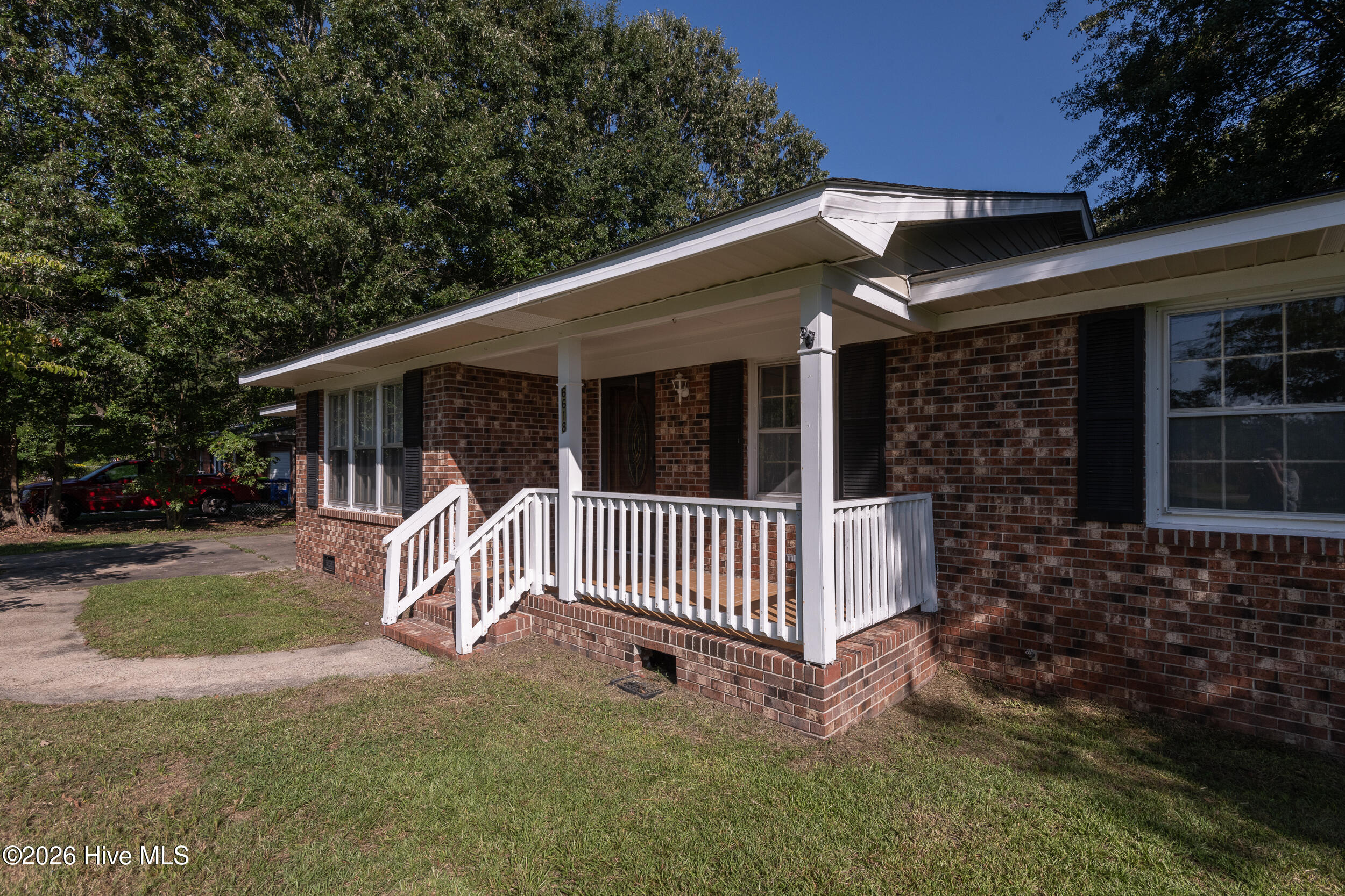 6618 Church Street Property Photo 10