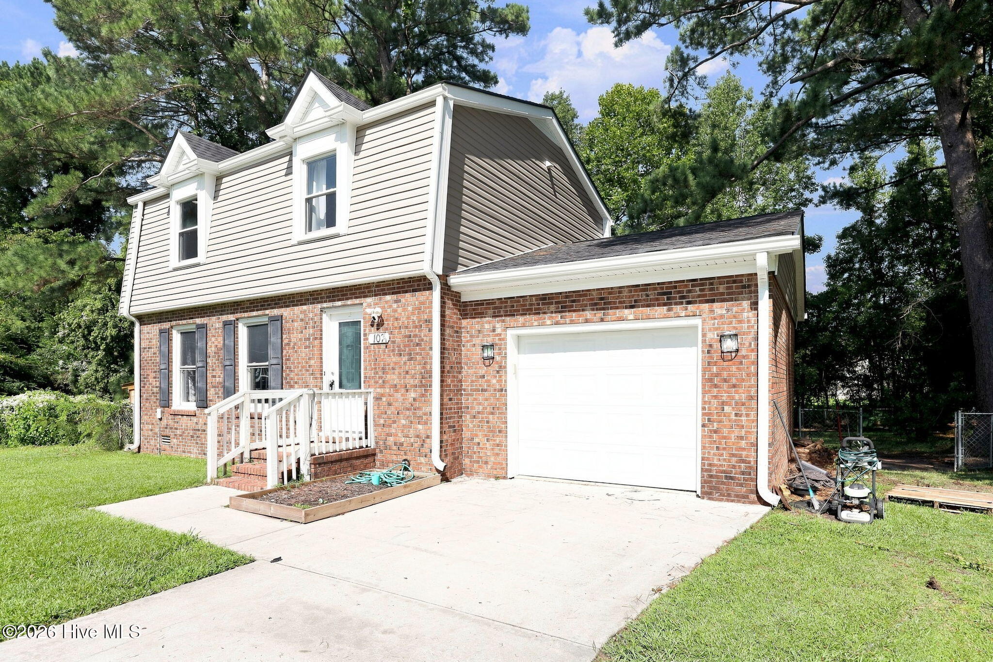 107 Northview Court Property Photo 2
