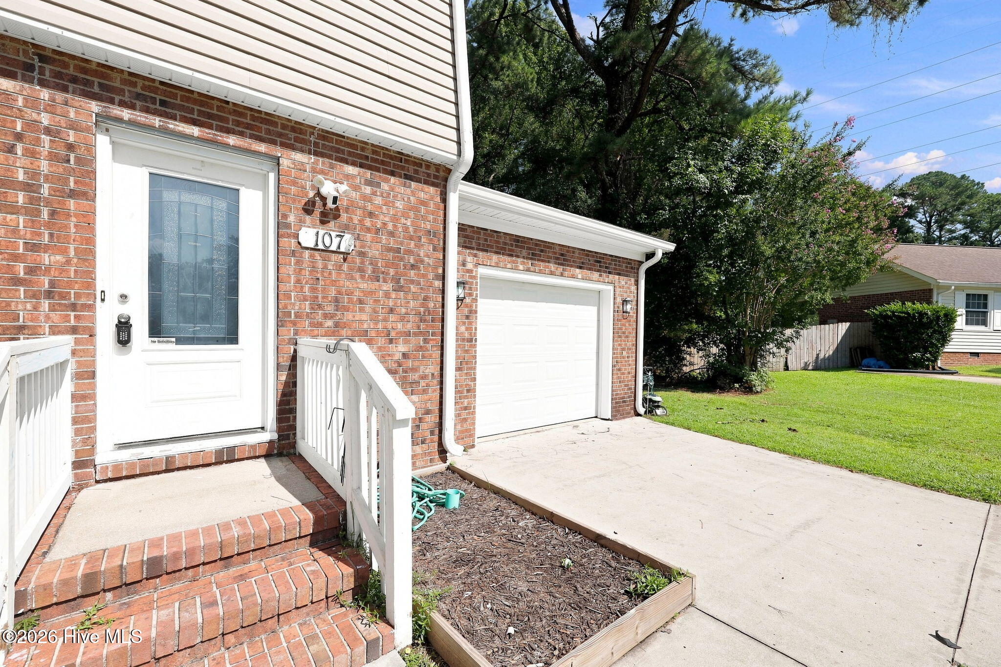 107 Northview Court Property Photo 4