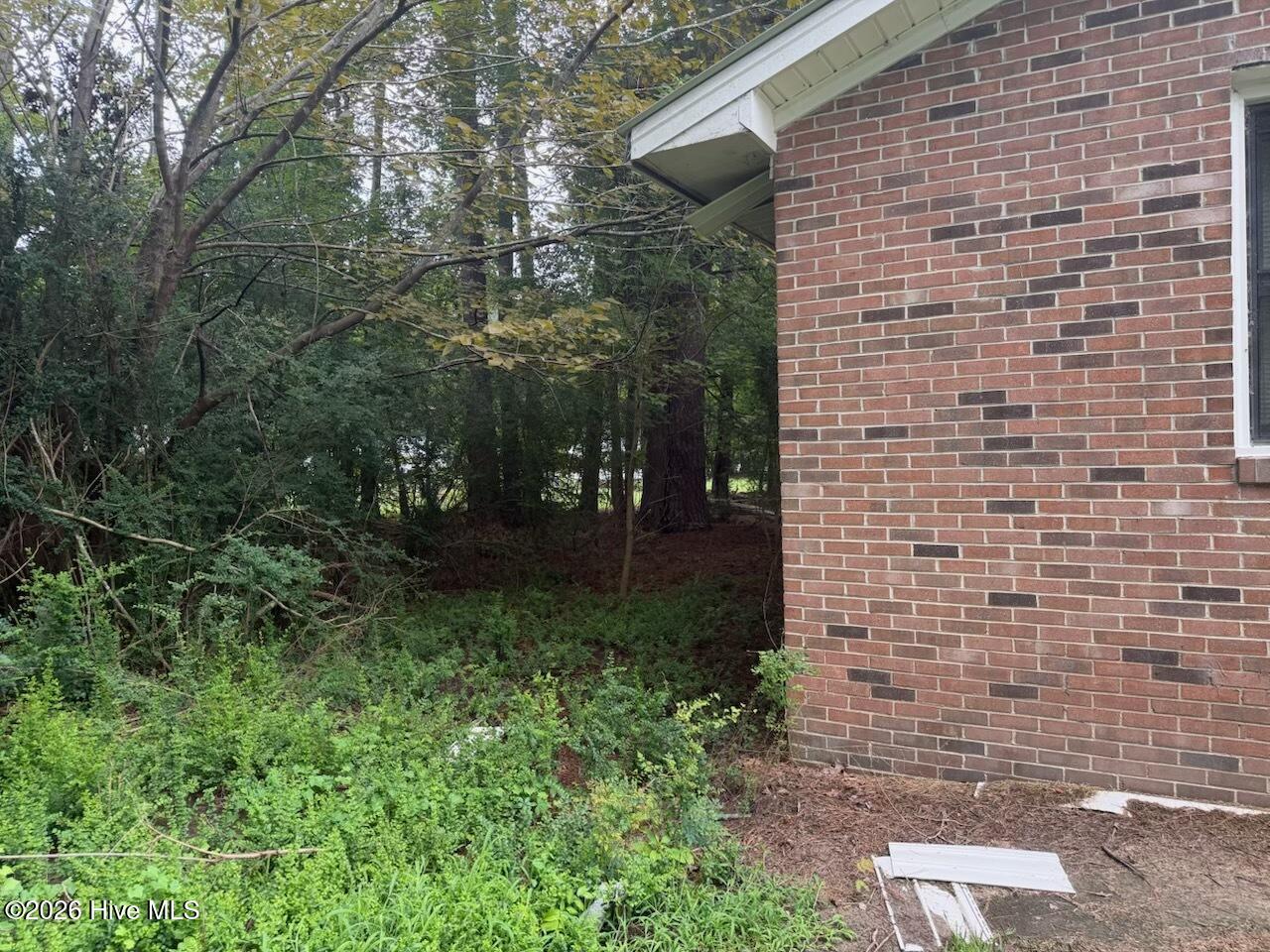 106 S Grandy Lane Property Photo 7