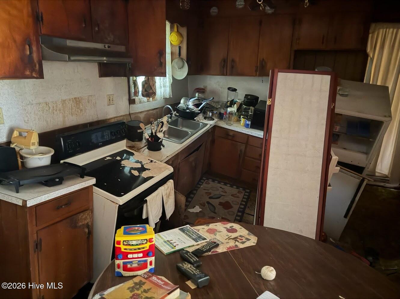 106 S Grandy Lane Property Photo 23