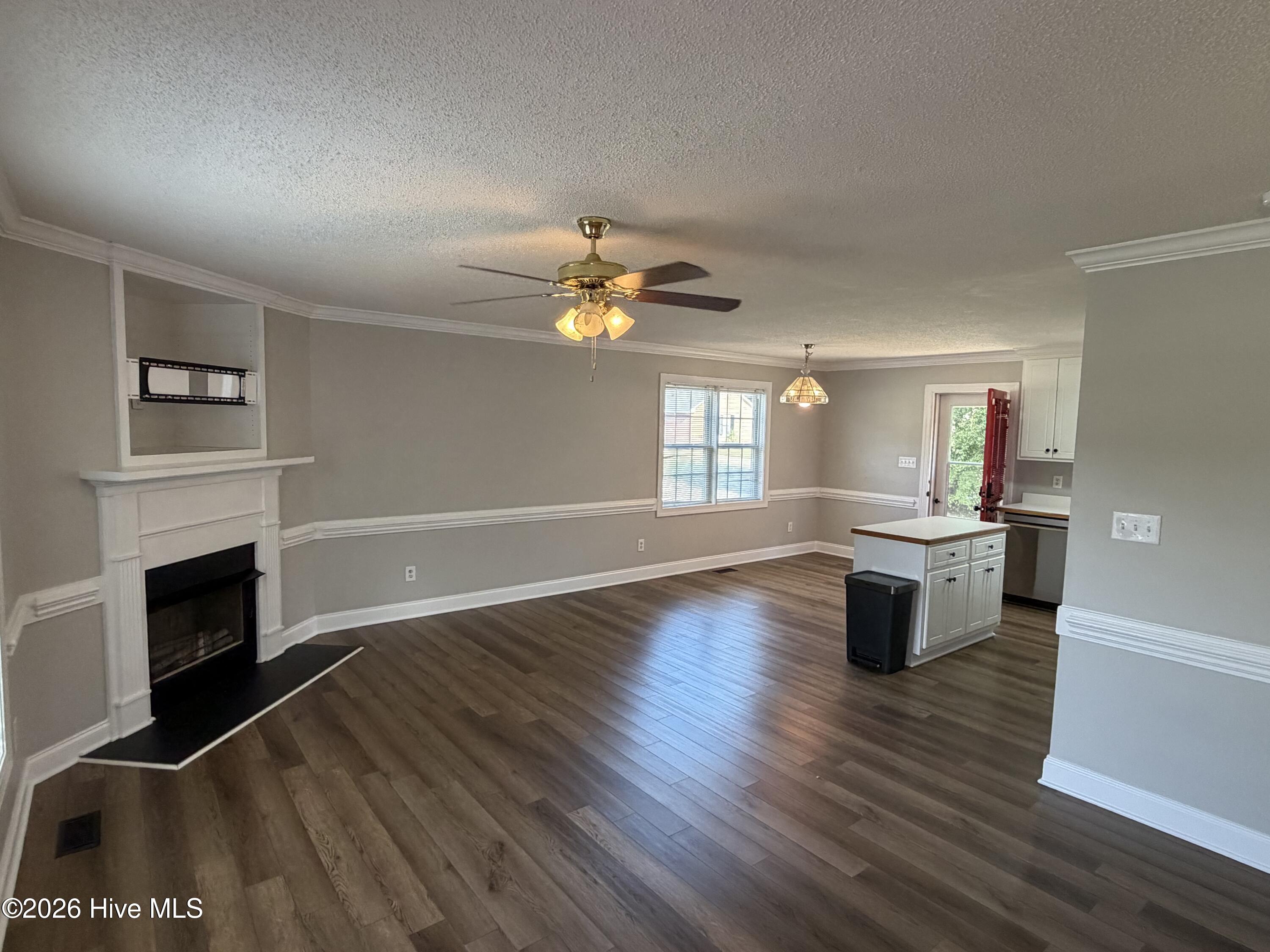 2530 Stedman Drive Nw Property Photo 4