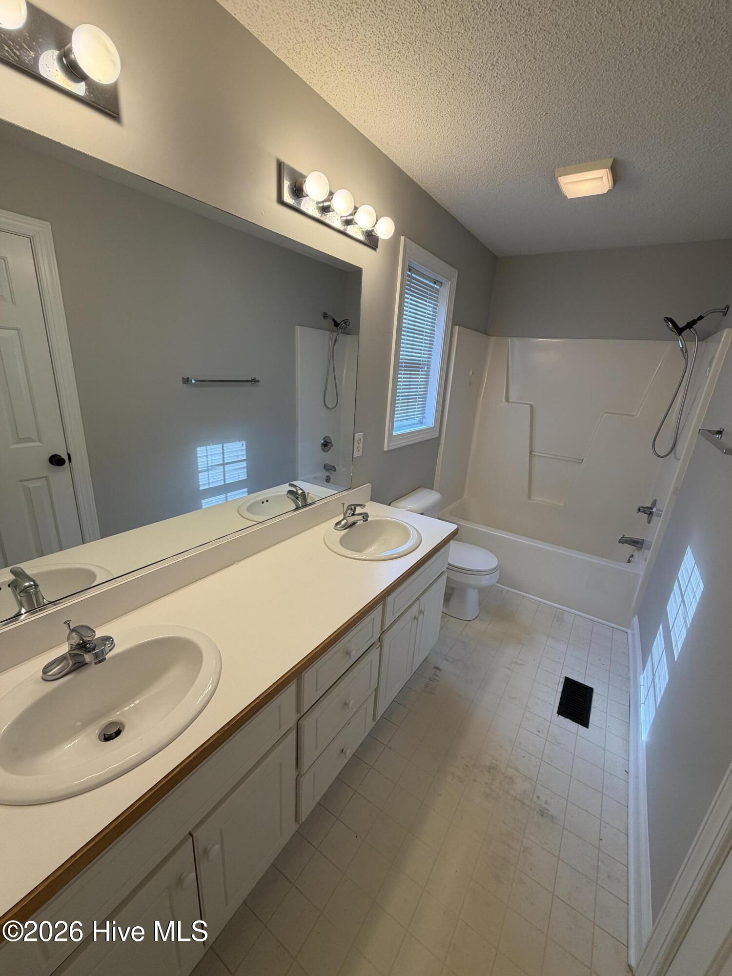 2530 Stedman Drive Nw Property Photo 13