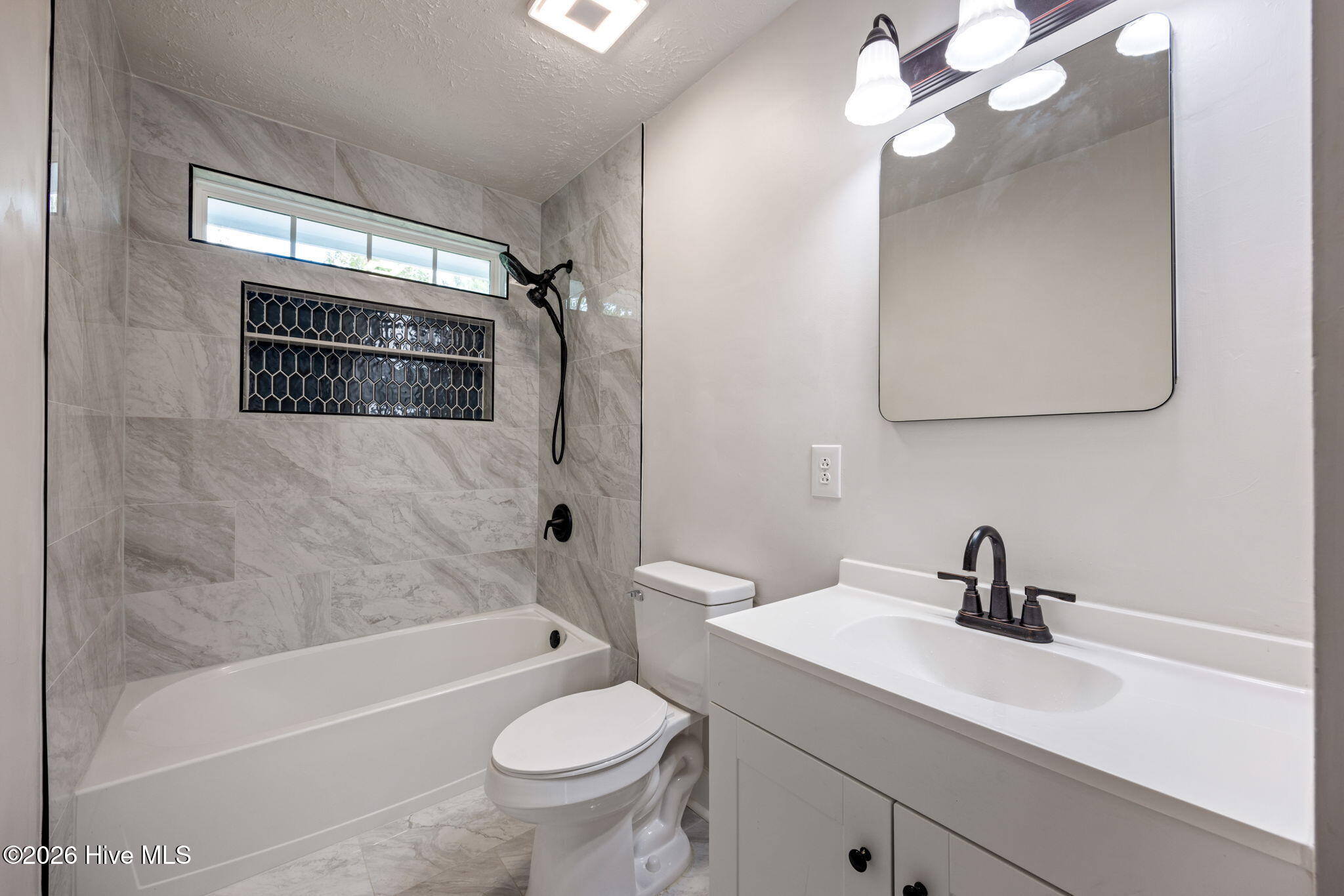 2208 Bungalow Road Property Photo 11