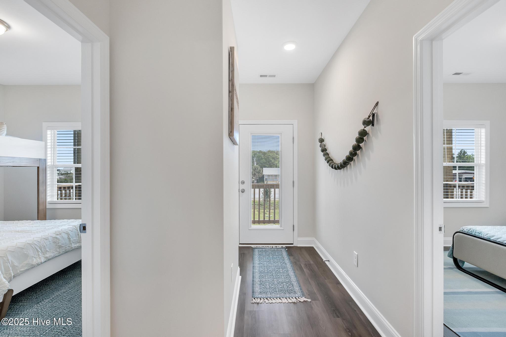 102 Orca Way Property Photo 17