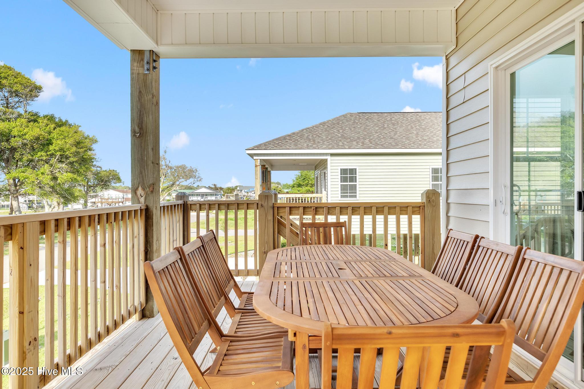 102 Orca Way Property Photo 26