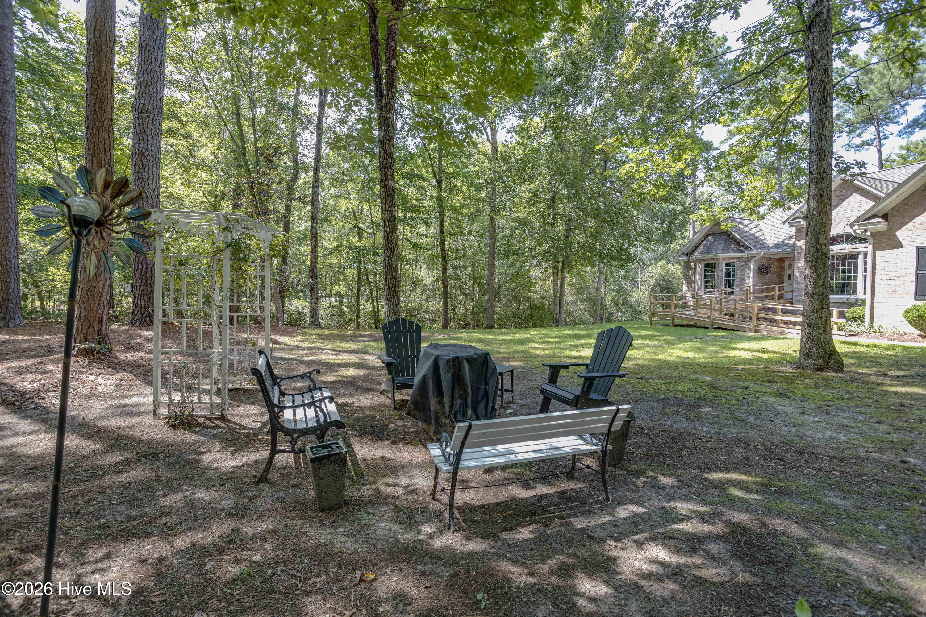 95 Waters Edge Drive Property Photo 40
