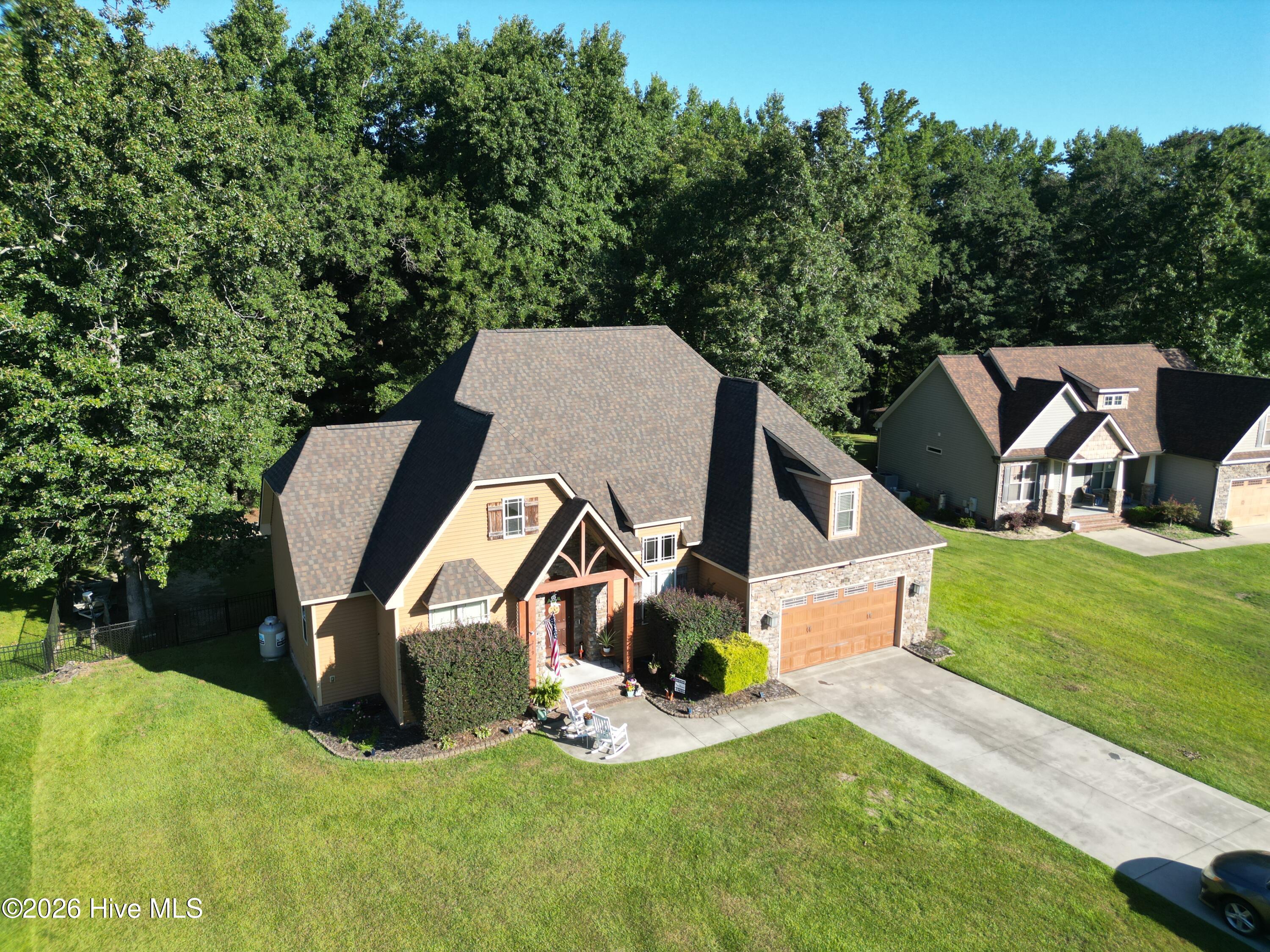 219 Laurel Drive Property Photo 1